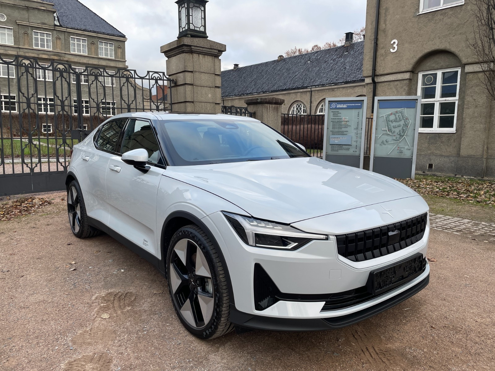 2023 Polestar 2