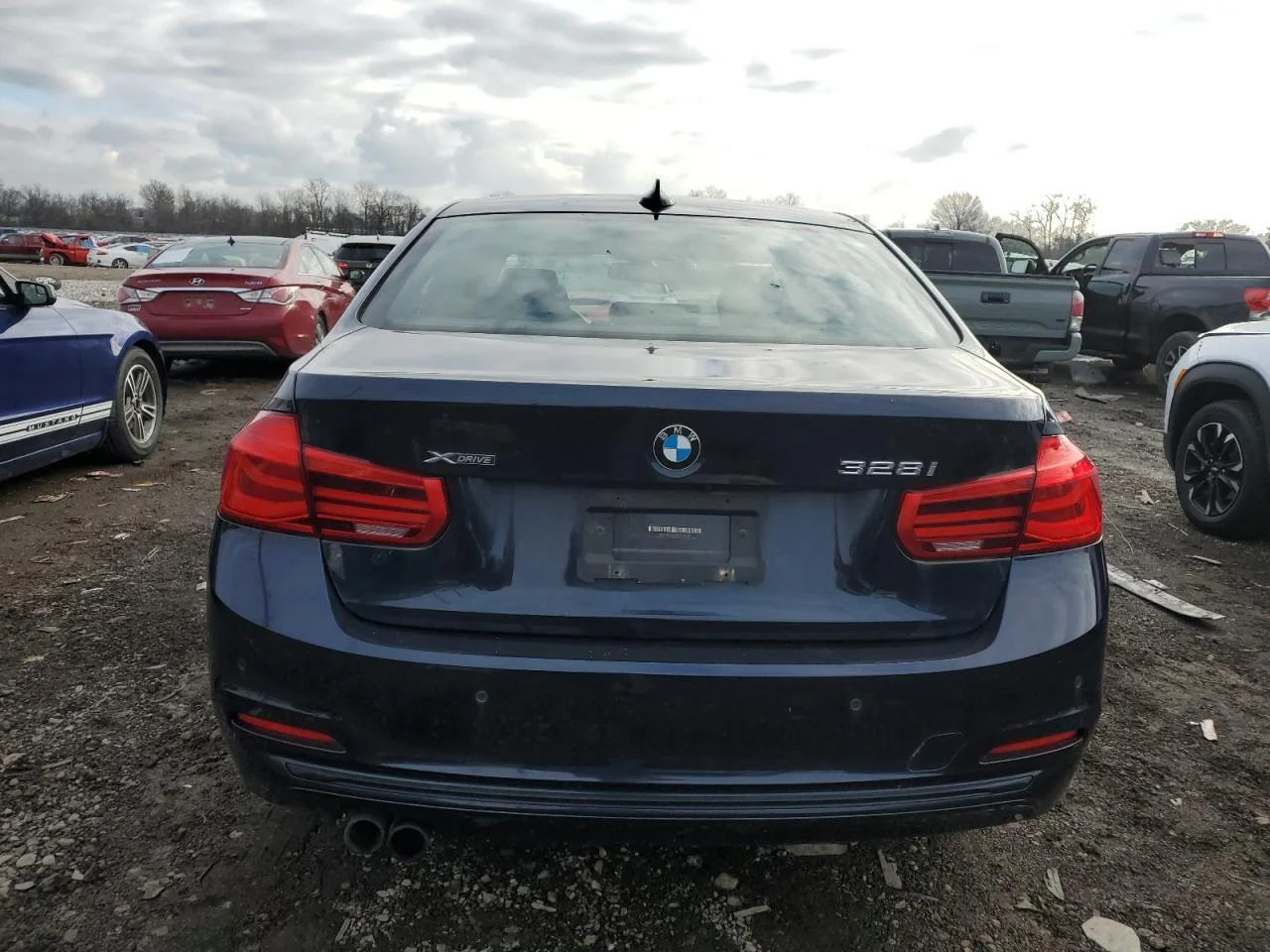 BMW 328 XI SULEV 2016