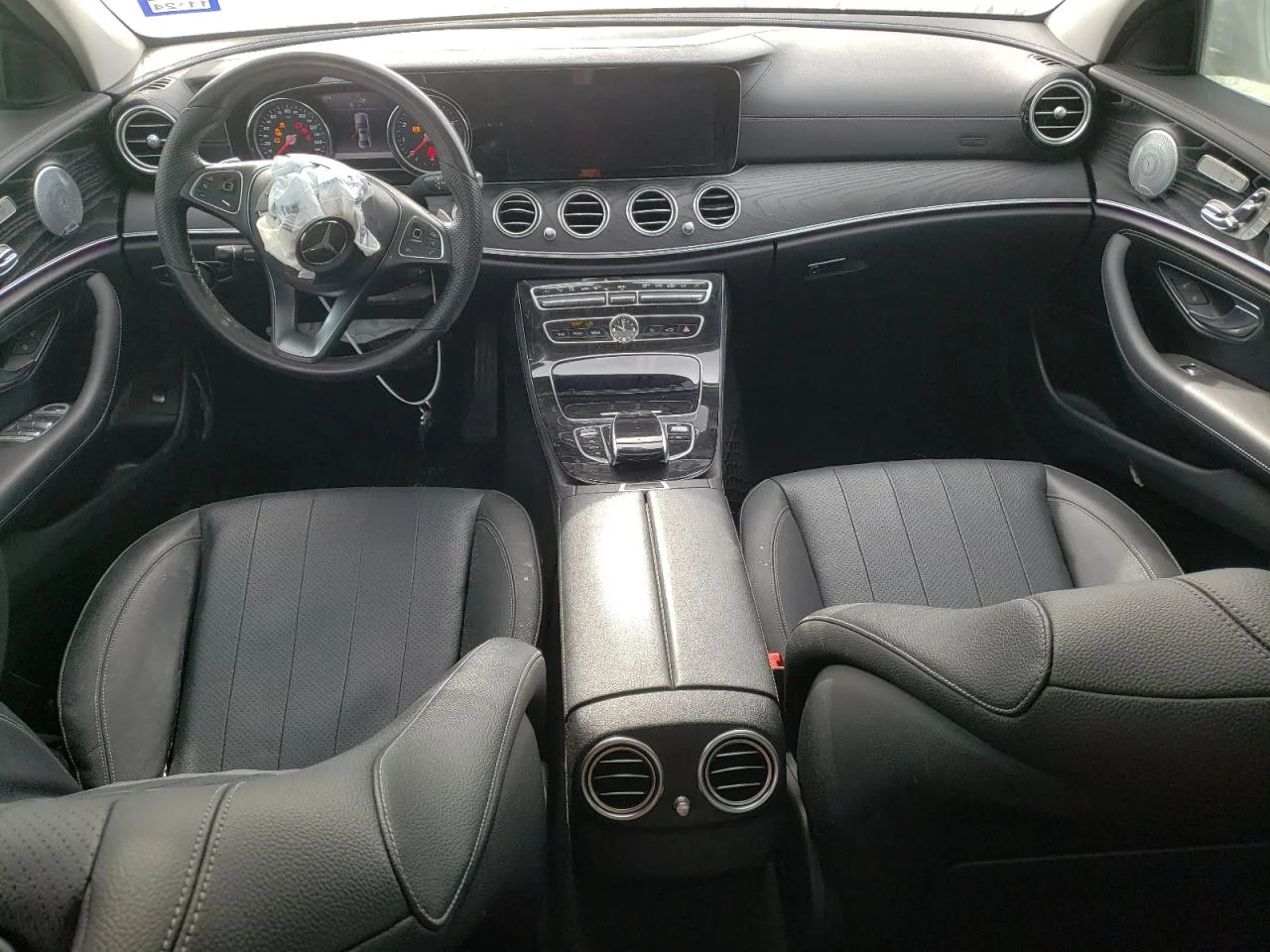 MERCEDES-BENZ E 300 2017