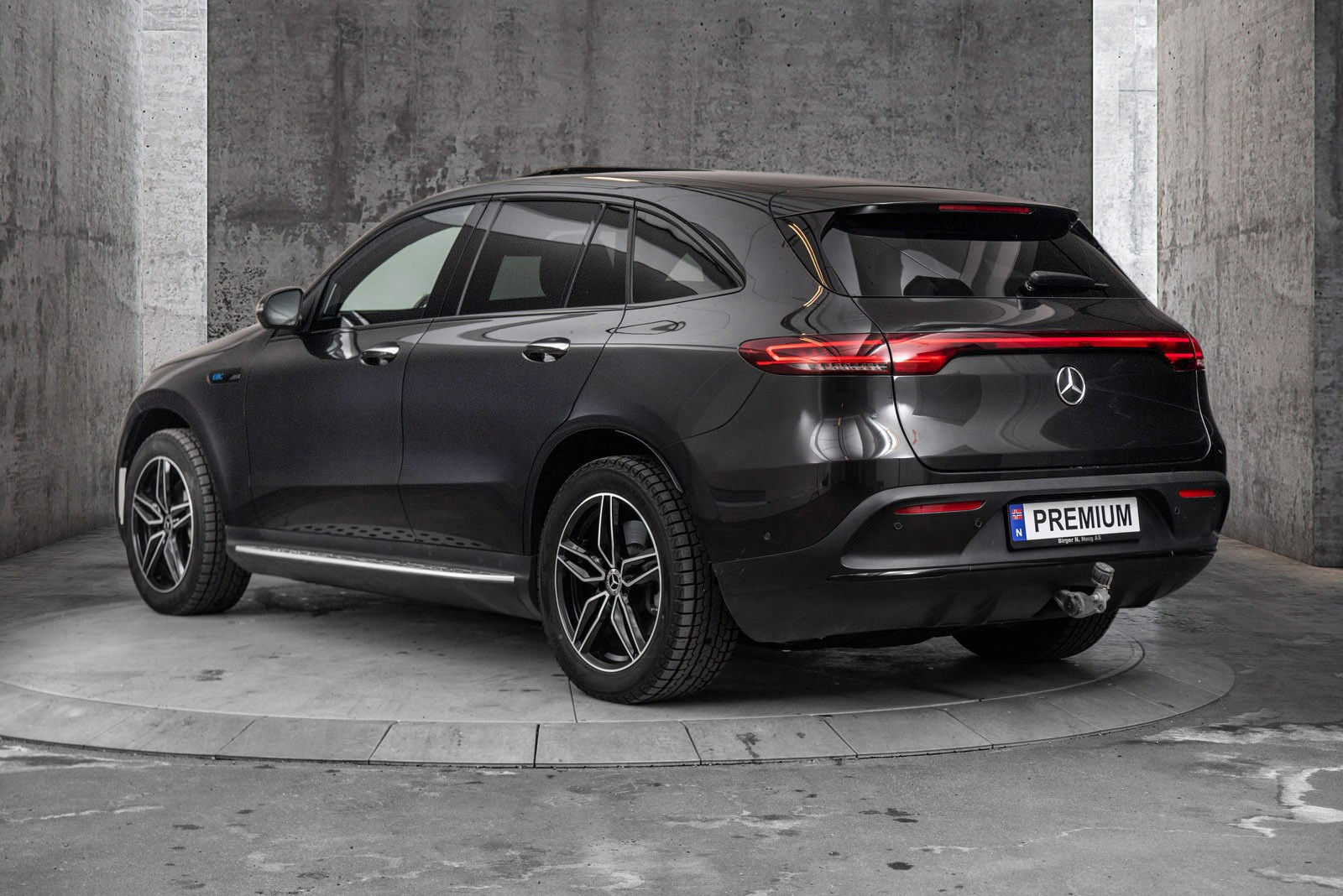 2020 Mercedes-Benz EQC