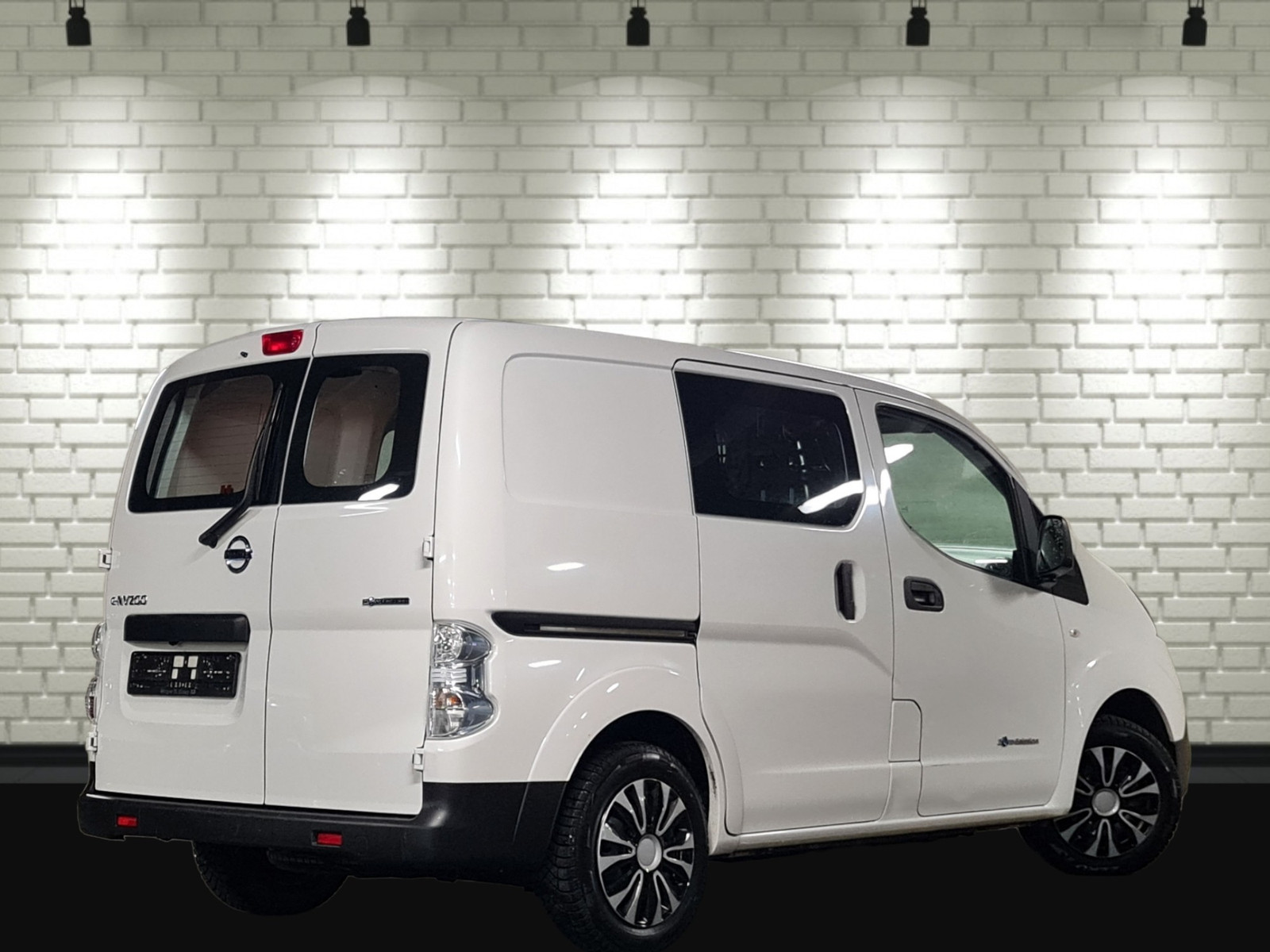 2017 Nissan e-NV
