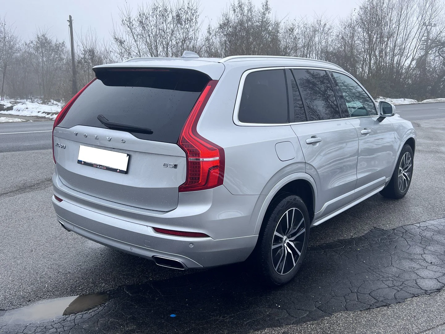 Volvo XC90 B5 - AWD - Hybrid - Automatic - 235 hp - 112.696 km