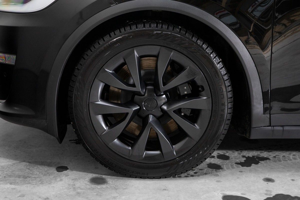 2022 Tesla Model X PLAID