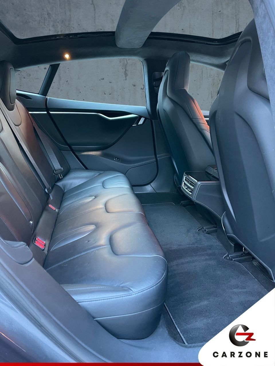 2015 Tesla Model S
