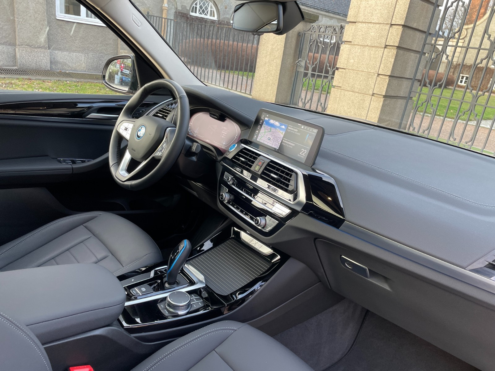 2021 BMW iX3