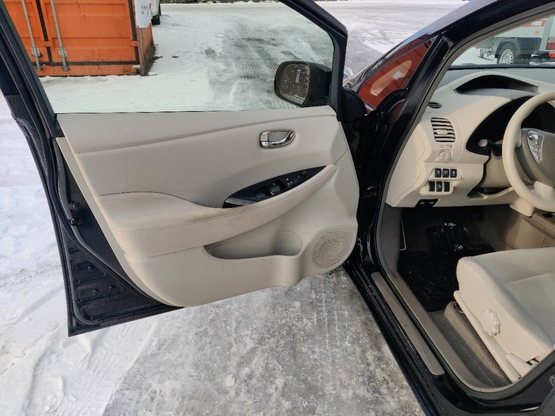 2012 Nissan Leaf