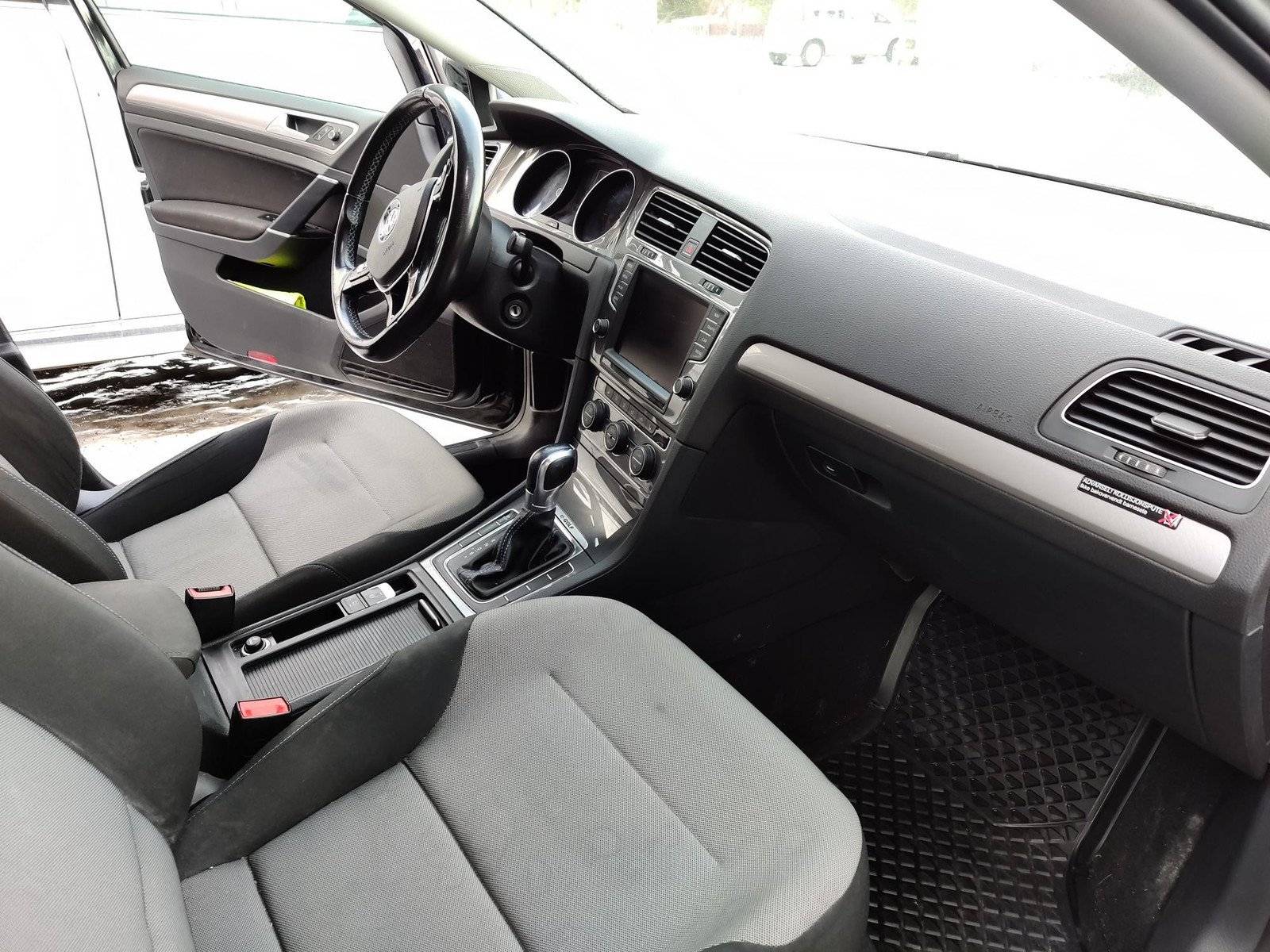 2015 Volkswagen e-Golf