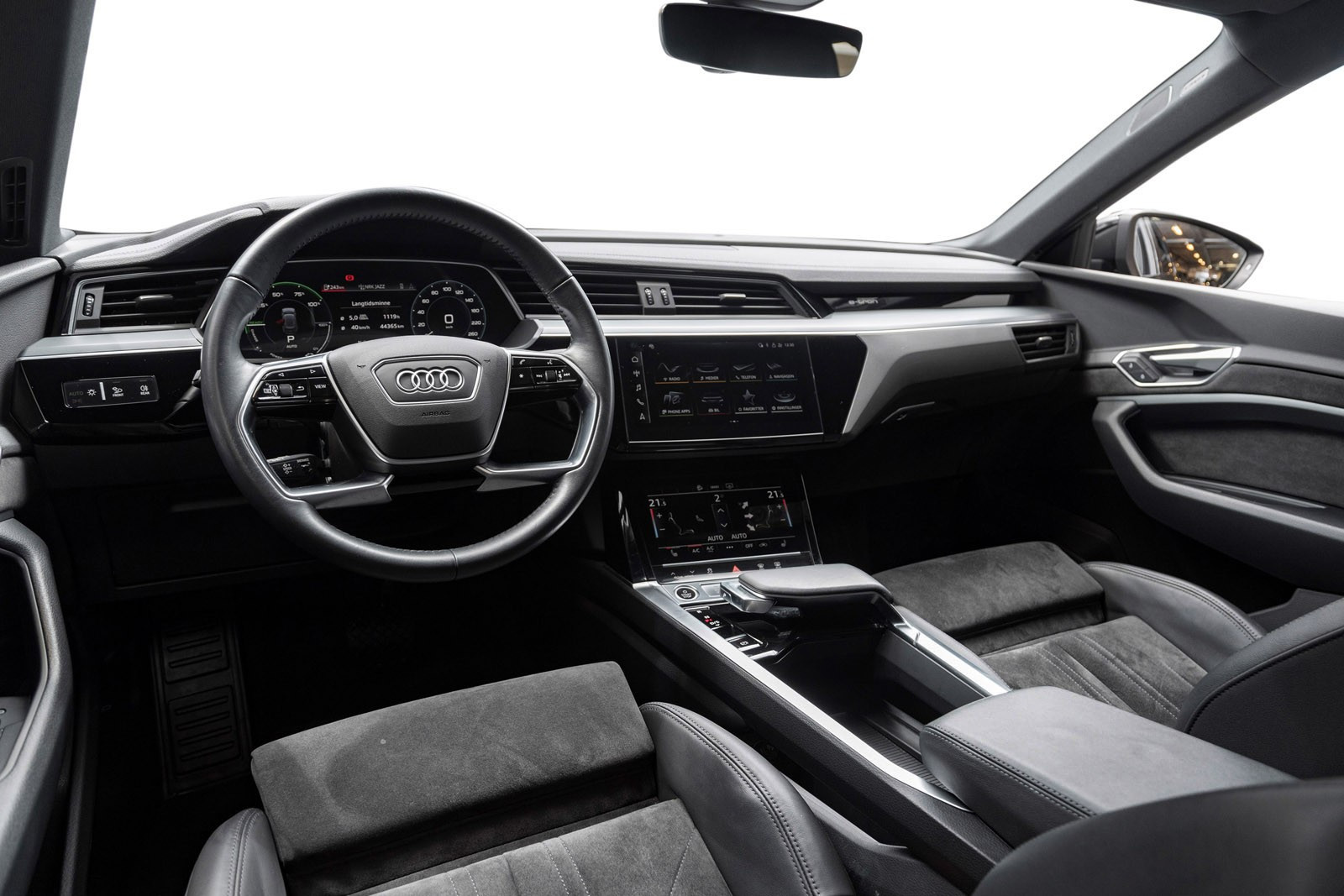 2021 Audi e-tron
