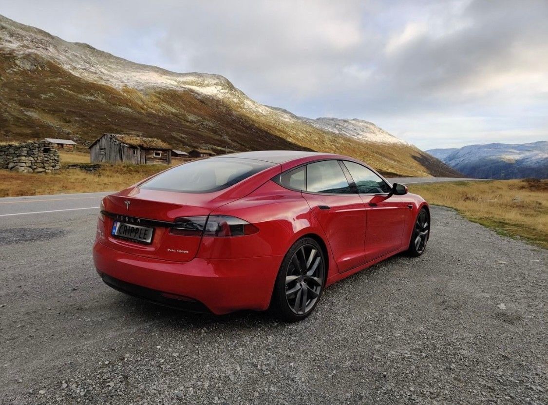 2020 Tesla Model S
