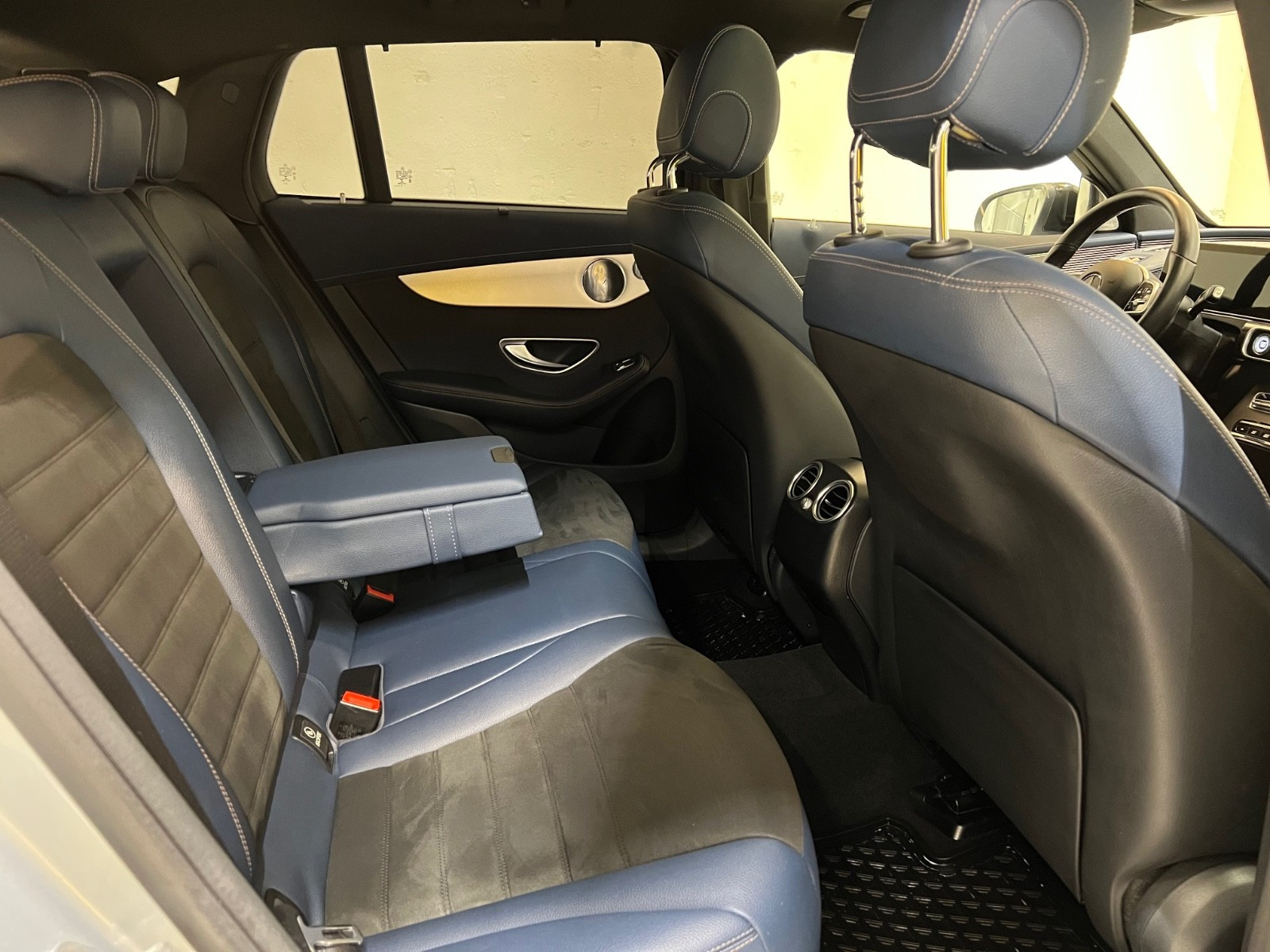 2020 Mercedes-Benz EQC