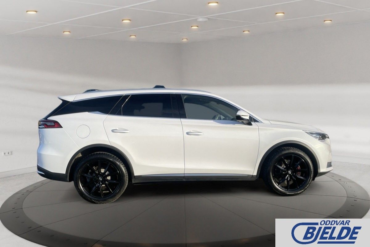 2021 BYD Tang