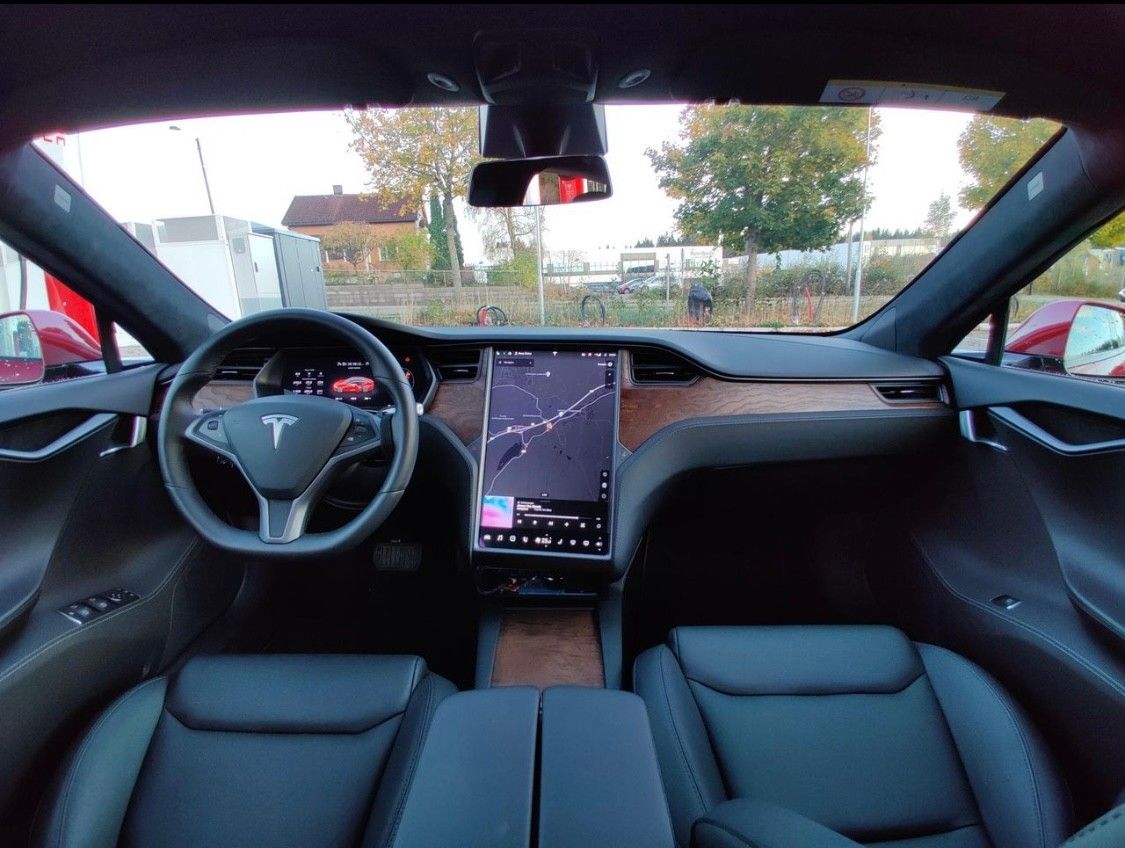 2020 Tesla Model S