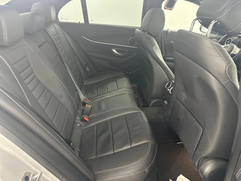Mercedes-Benz E 300 Business - Смешанное - Автоматическое - 194 hp - 69.351 km