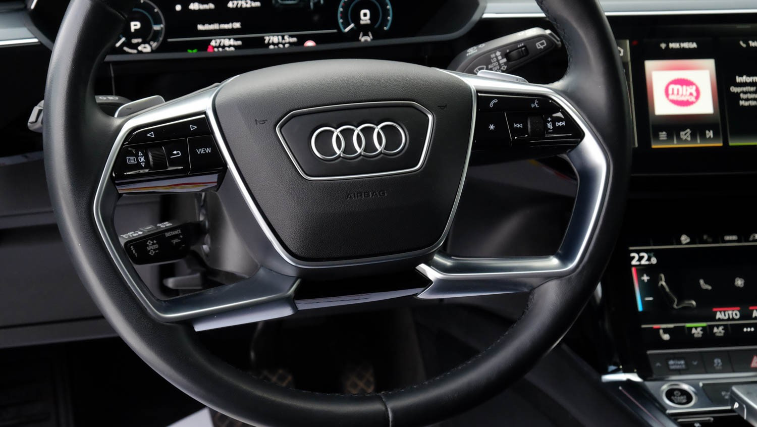 2022 Audi e-tron