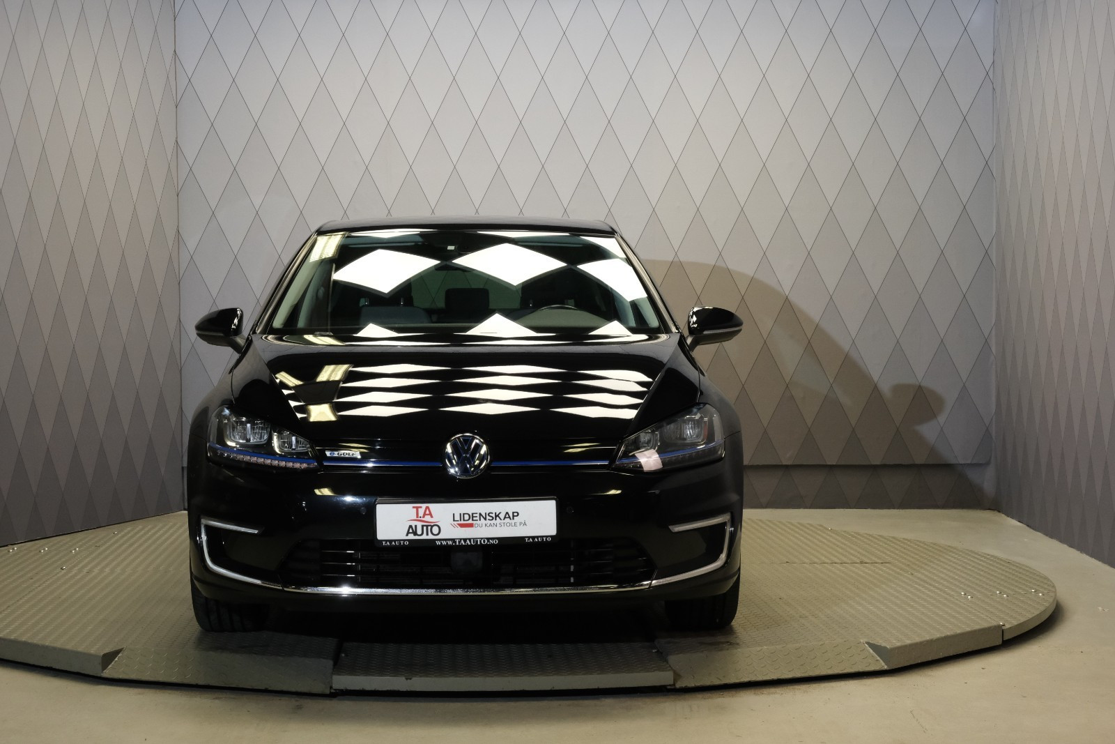 2015 Volkswagen e-Golf