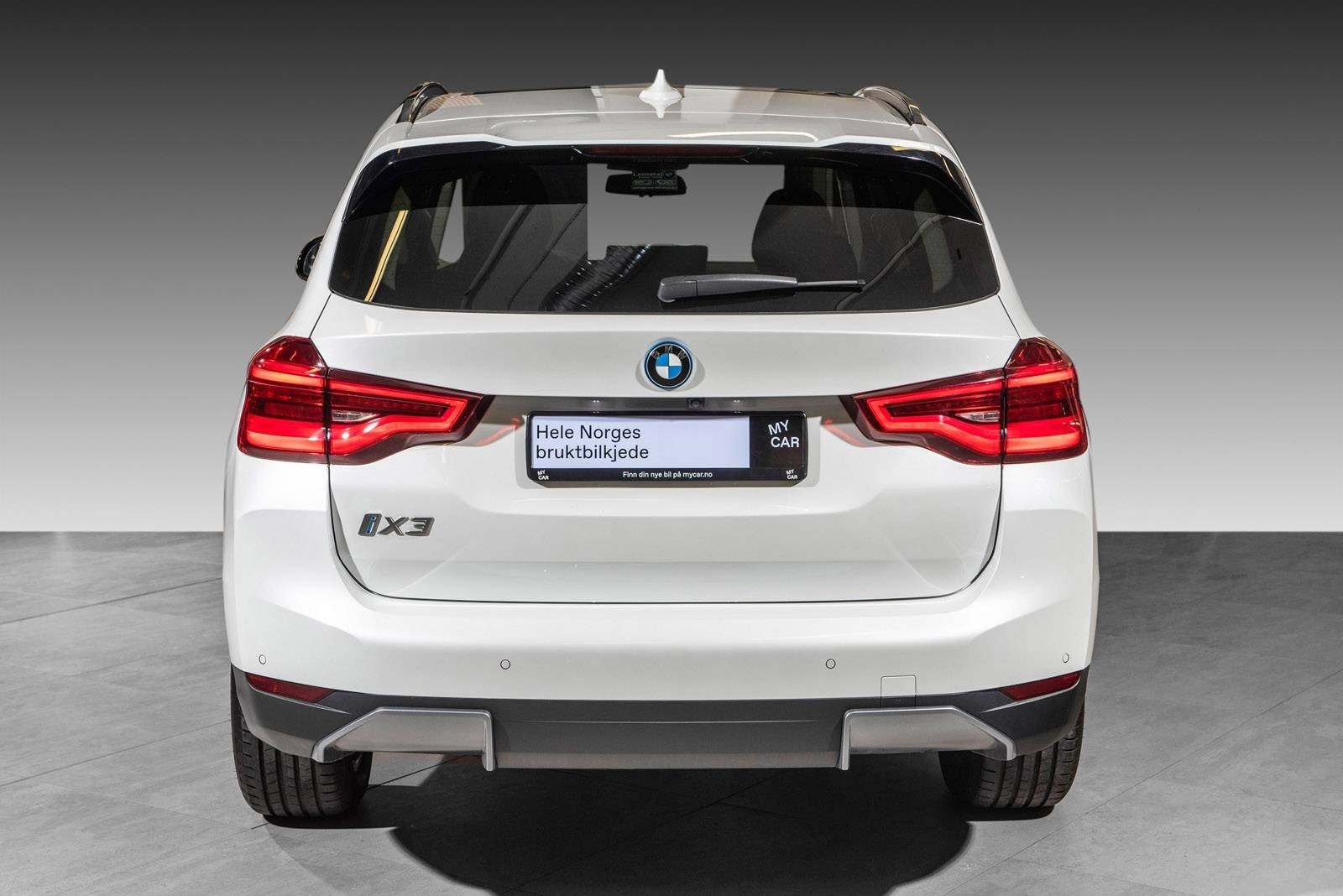 2021 BMW iX3