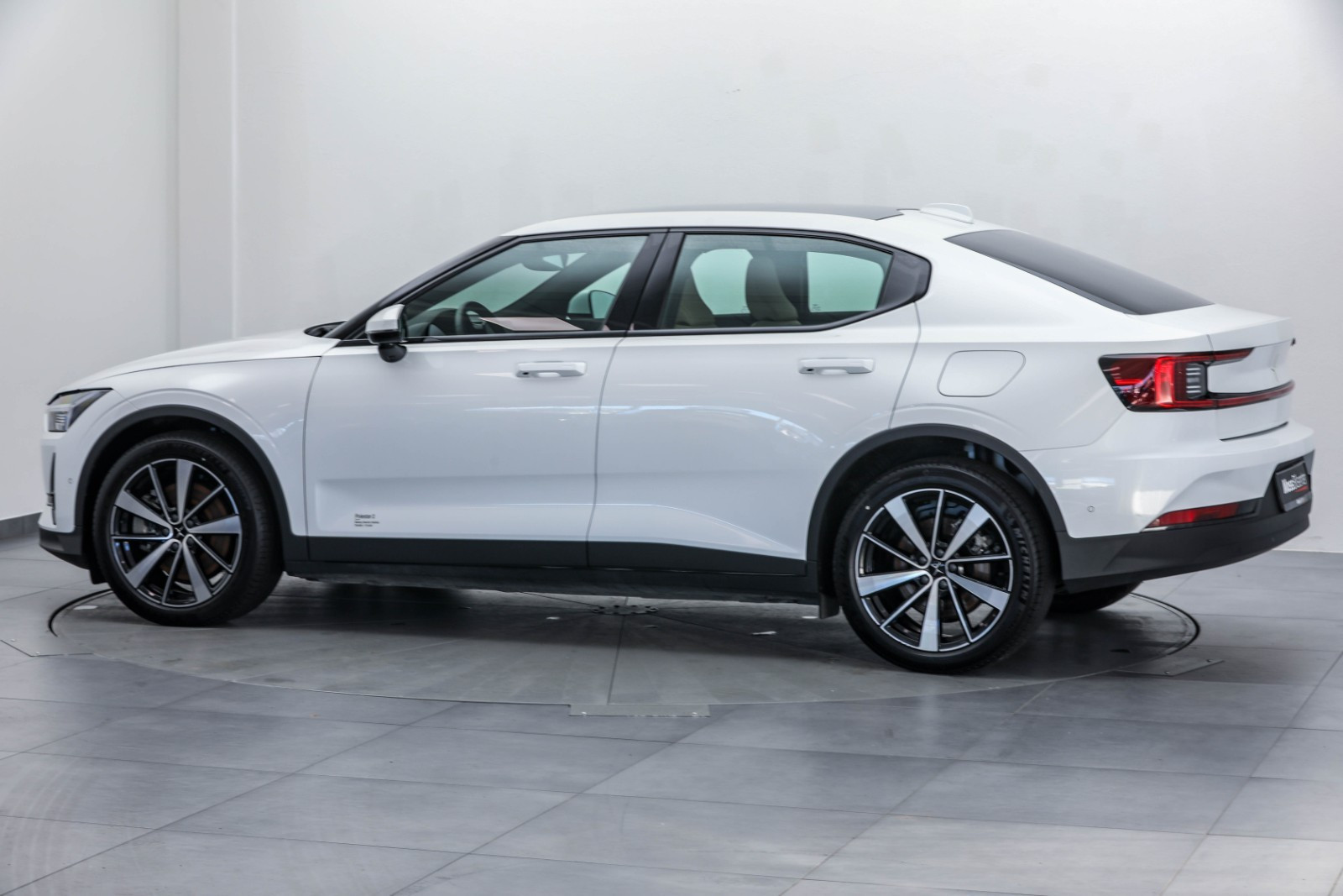 2022 Polestar 2