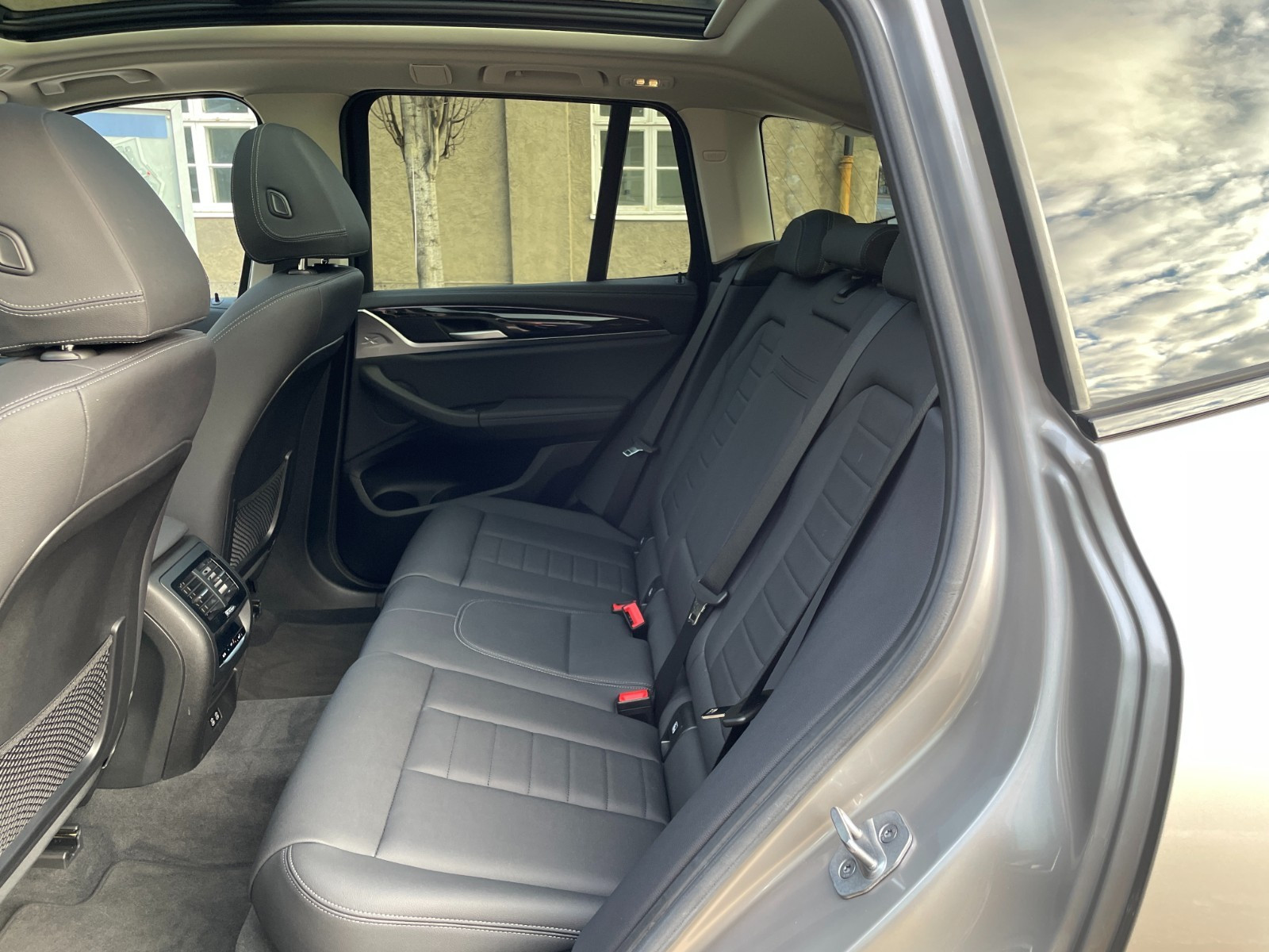 2021 BMW iX3