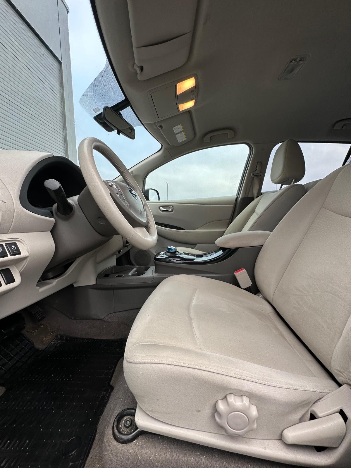 2013 Nissan Leaf