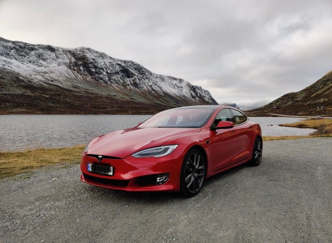 2020 Tesla Model S