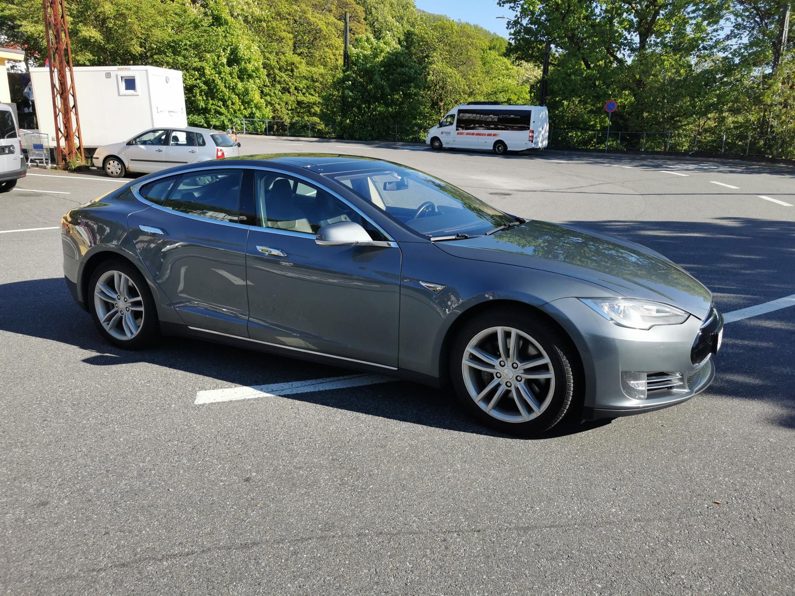 2014 Tesla Model S
