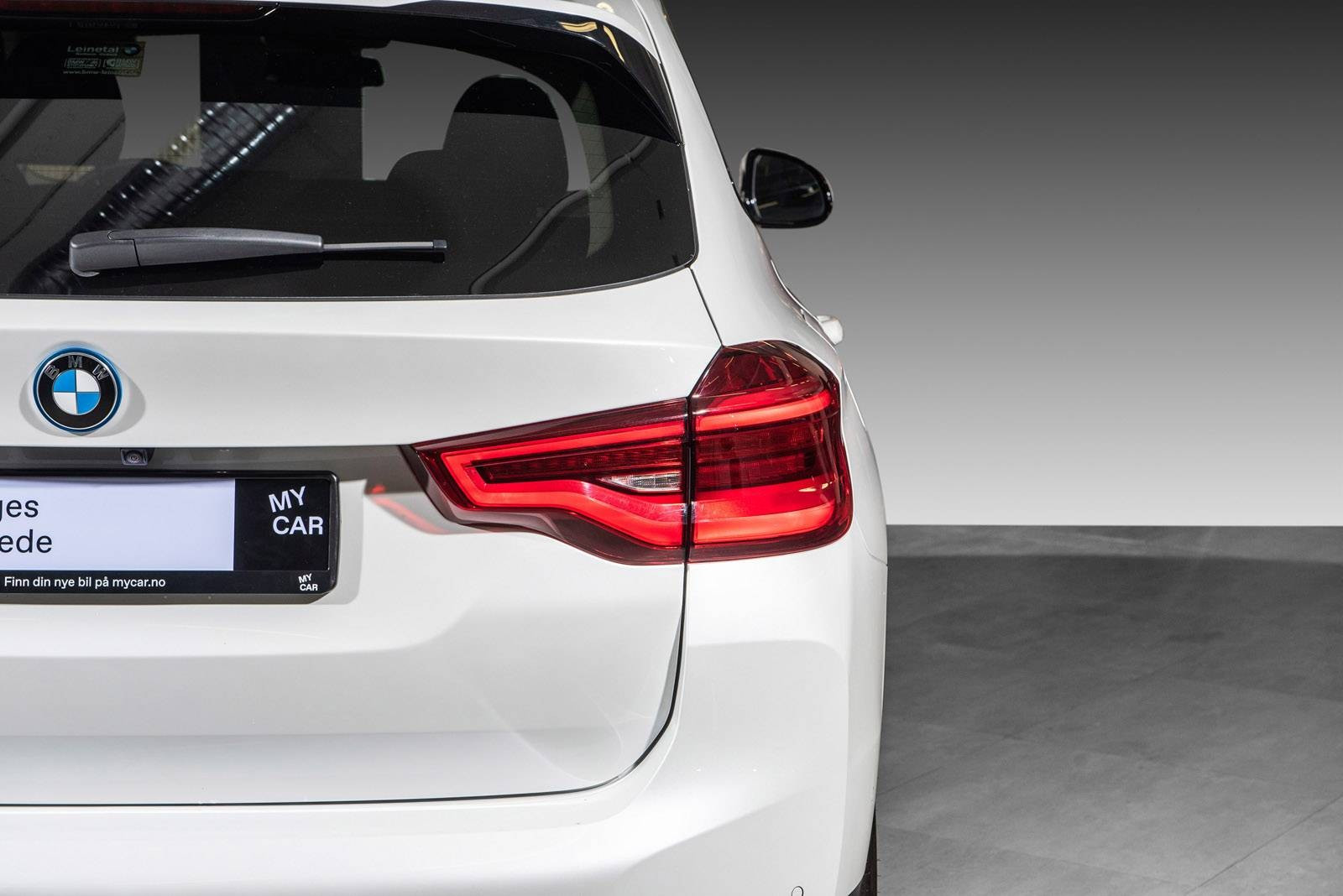 2021 BMW iX3