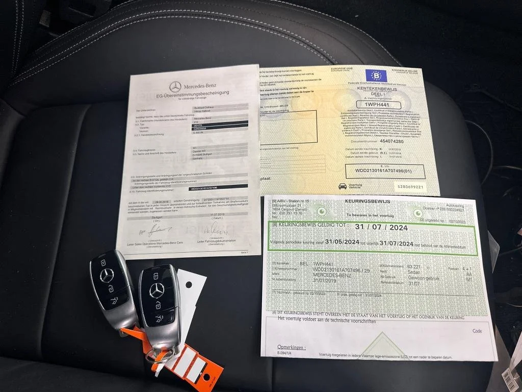 Mercedes-Benz E 300 Business - Смешанное - Автоматическое - 194 hp - 69.351 km