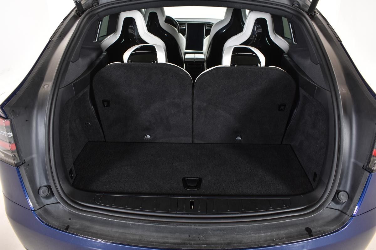 2016 Tesla Model X