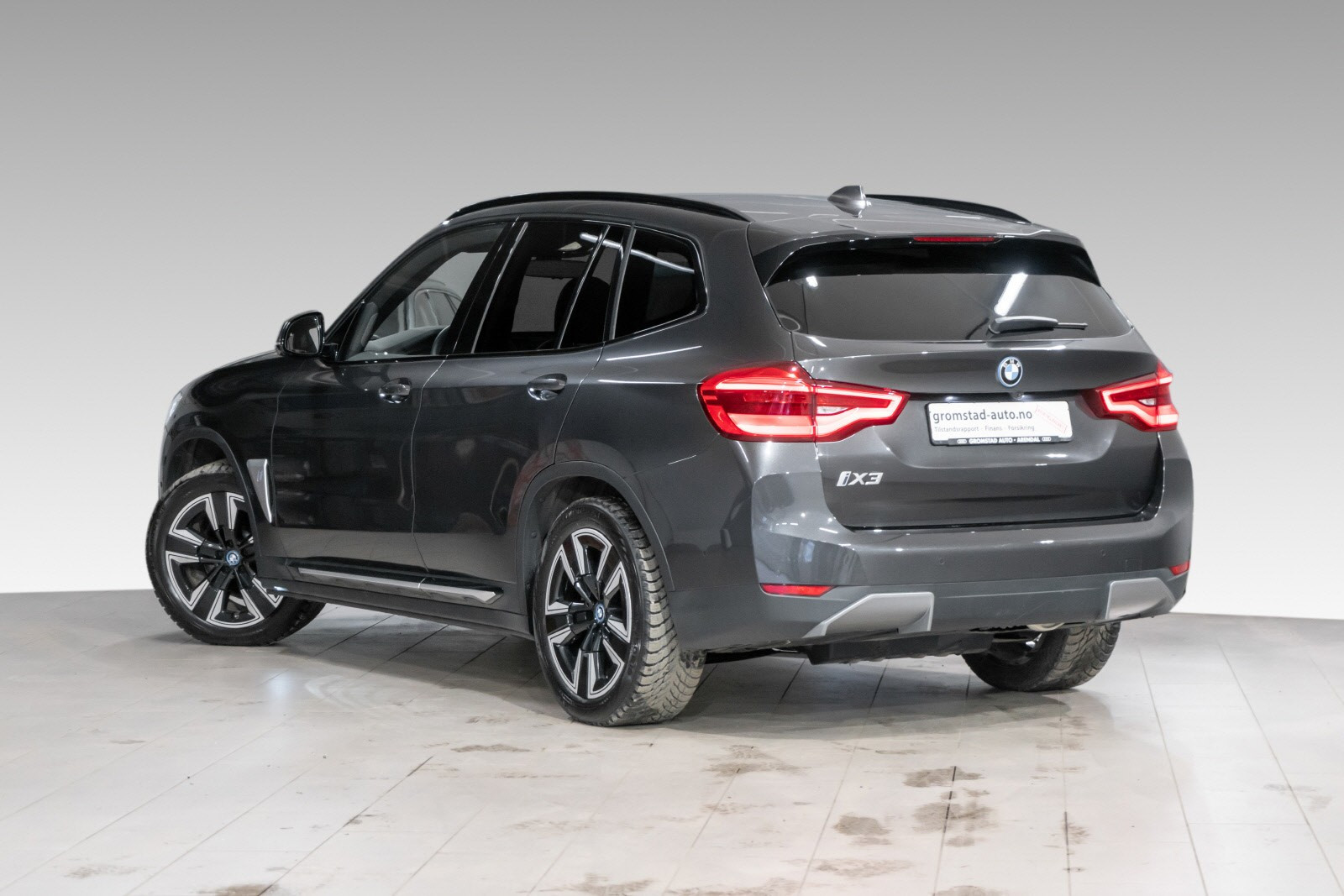 2021 BMW iX3