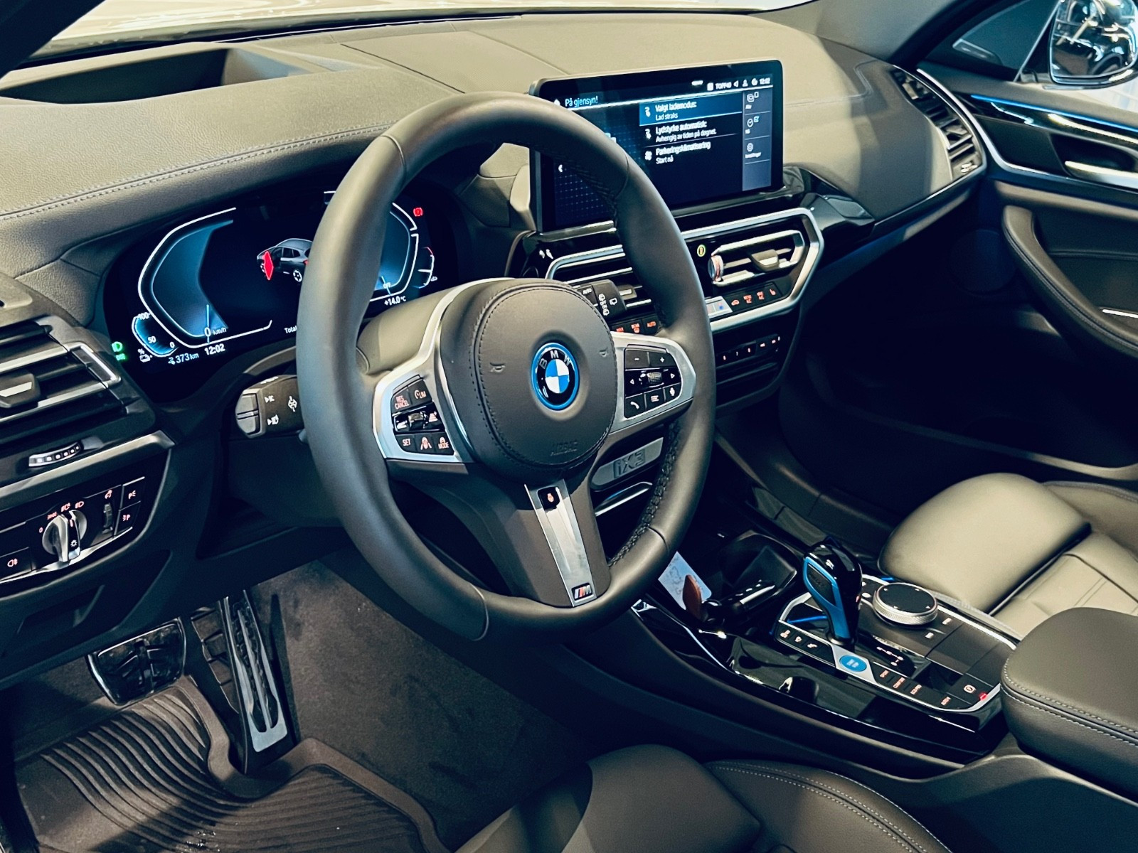 2023 BMW iX3