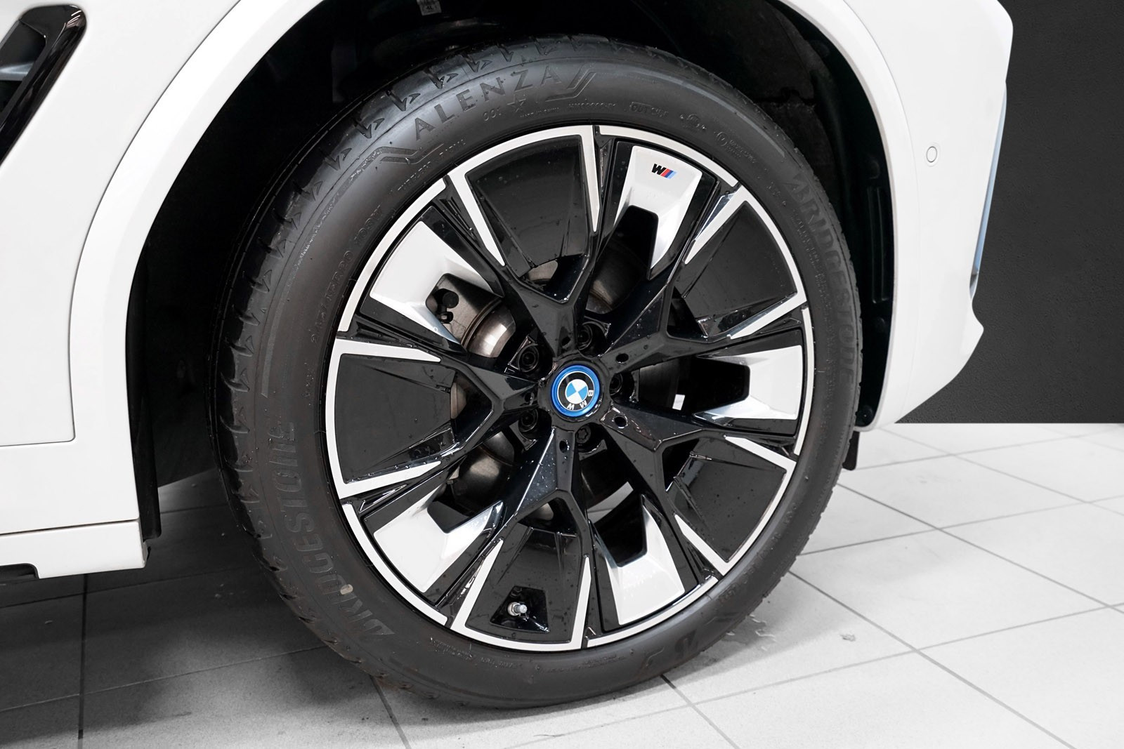 2022 BMW iX3