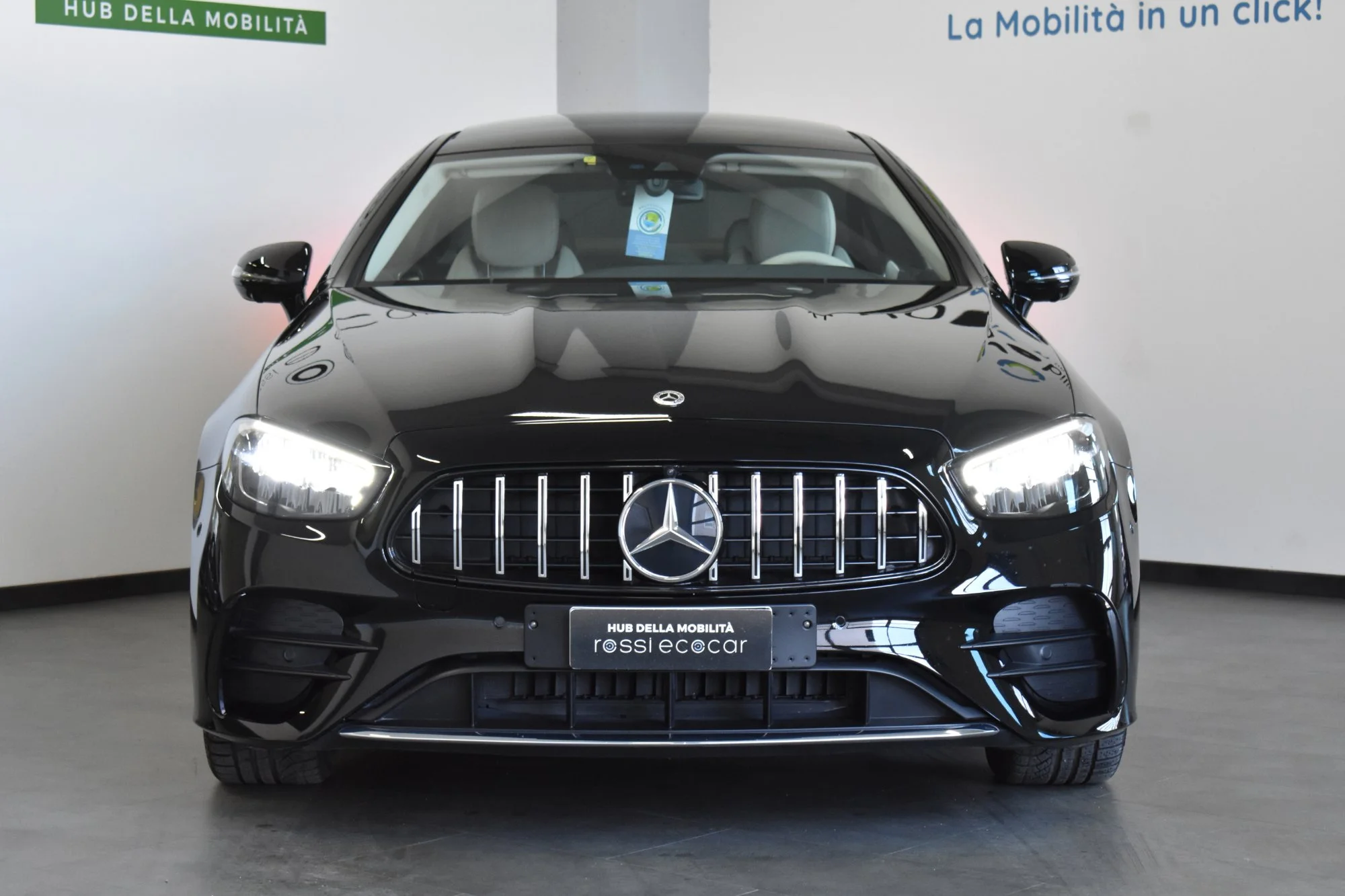 Mercedes-Benz E 220d Premium - 4-Matic - Дизельное топливо - Автоматическое - 194 hp - 36.670 km