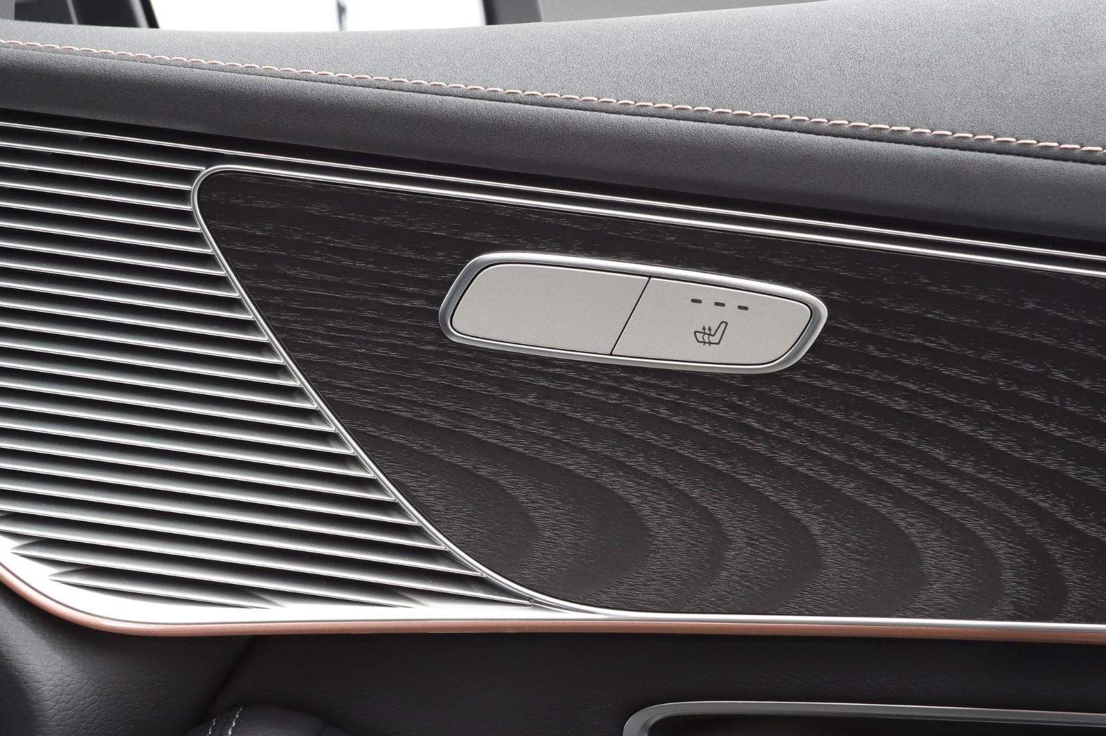 2022 Mercedes-Benz EQC