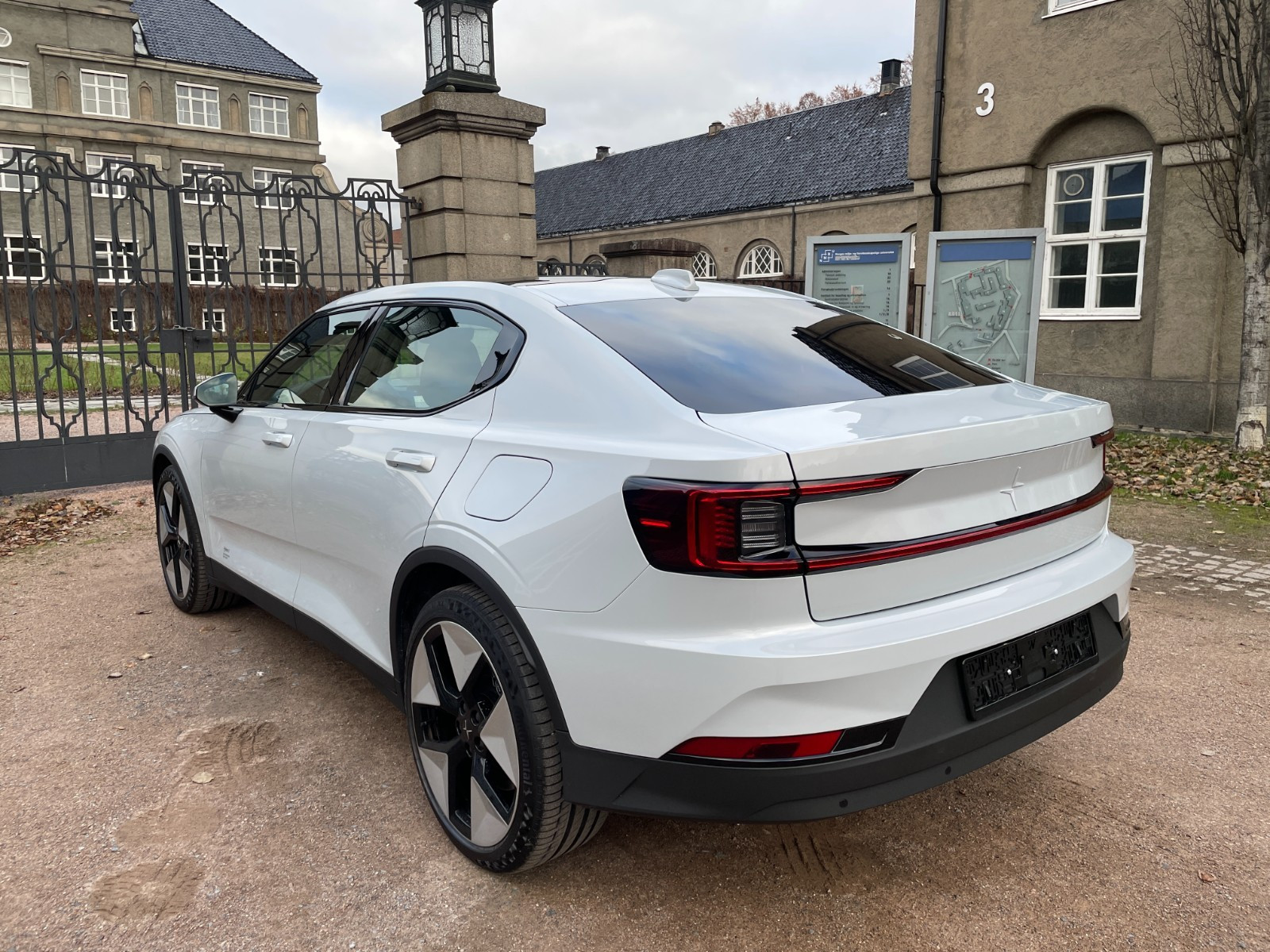 2023 Polestar 2