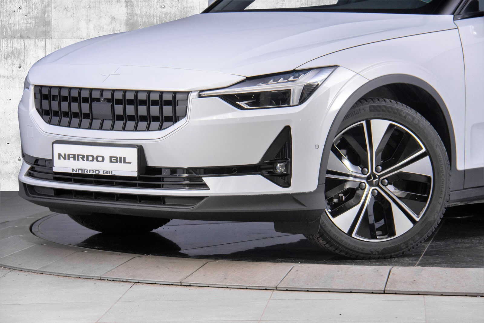 2022 Polestar 2