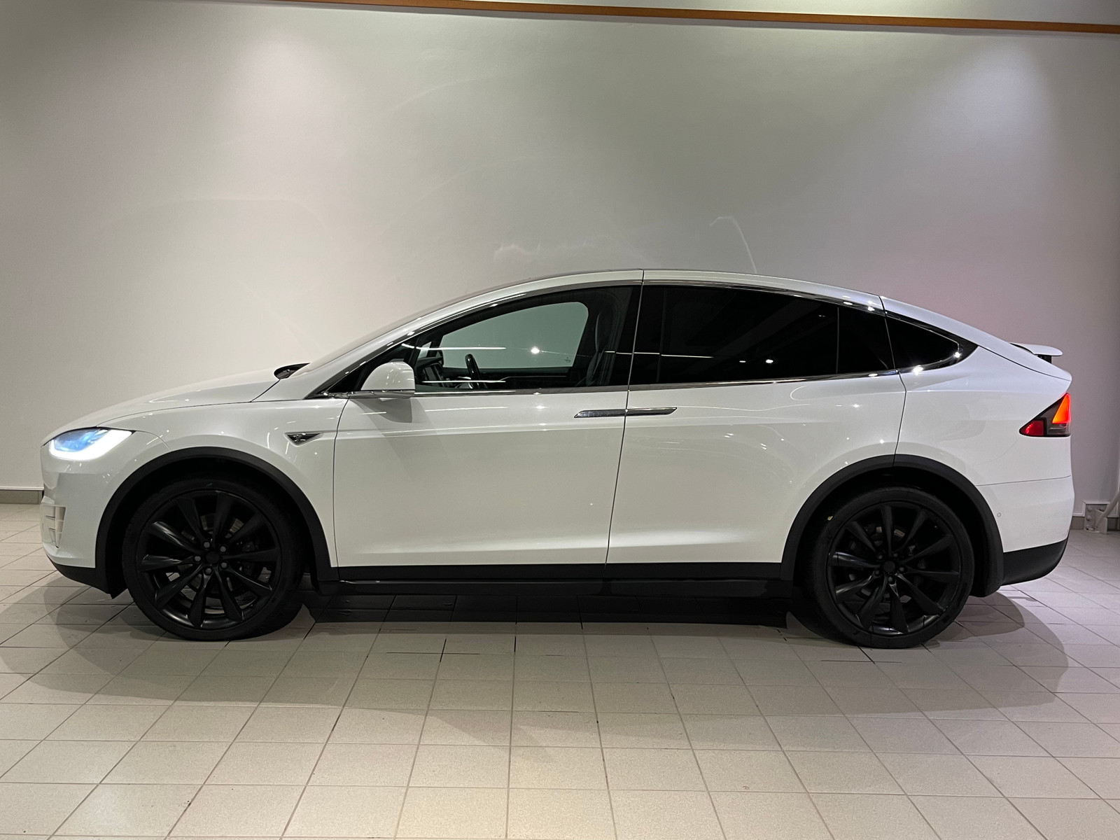 2017 Tesla Model X