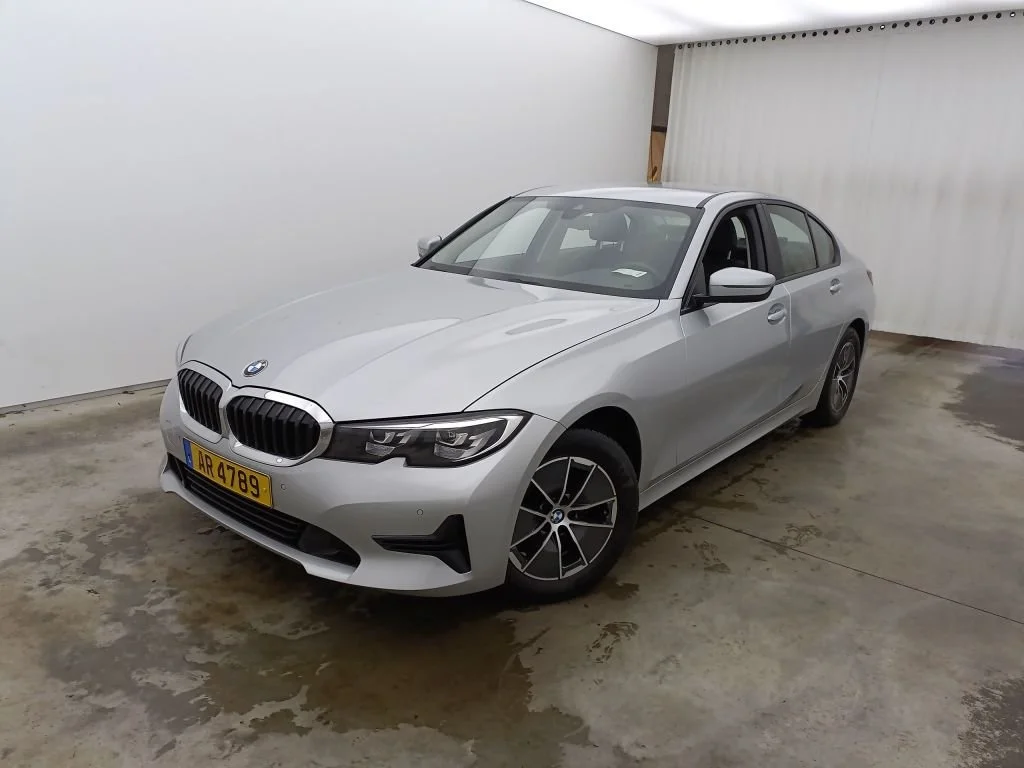 BMW 3 Series 318d Lounge - Diesel - Automatic - 150 hp - 36.898 km
