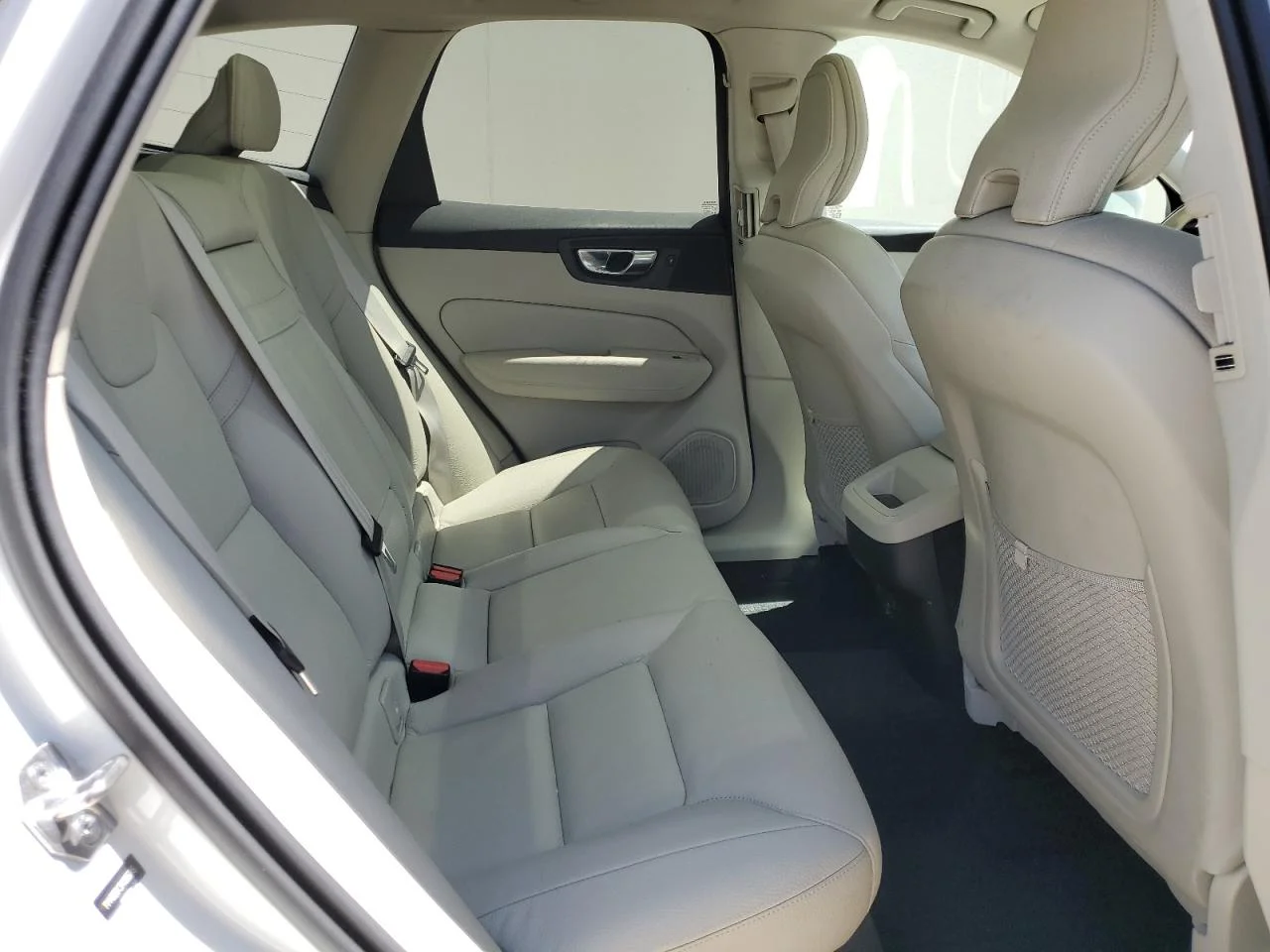2021 VOLVO XC60 T5 MOMENTUM