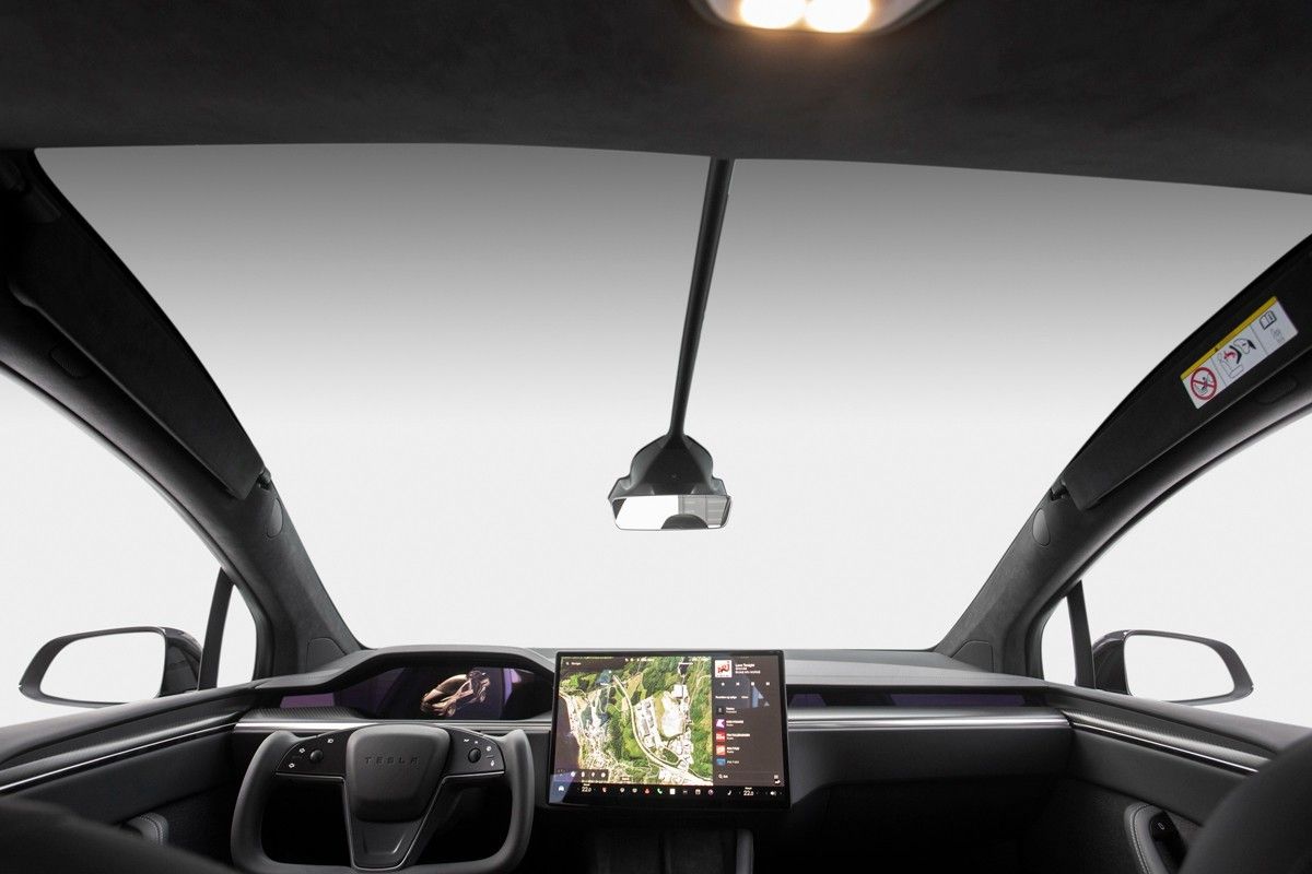2022 Tesla Model X PLAID