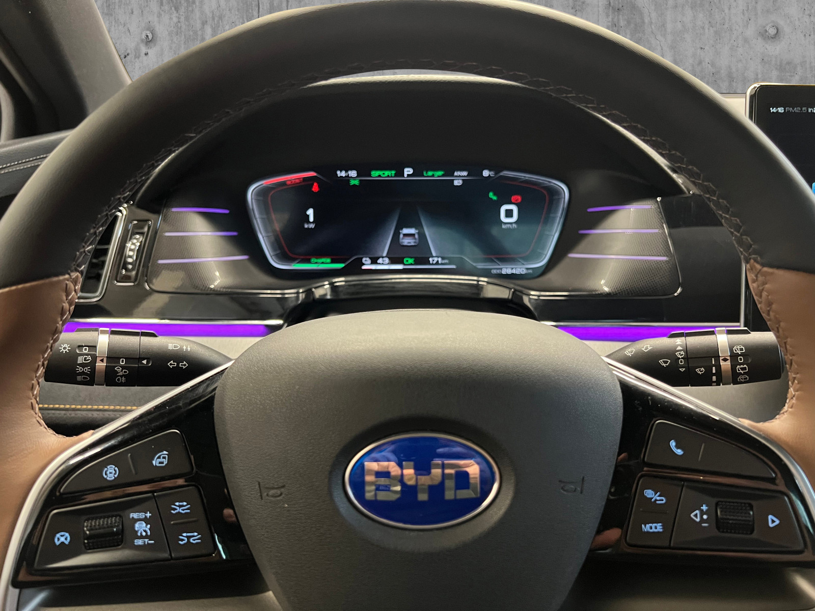 2022 BYD Tang