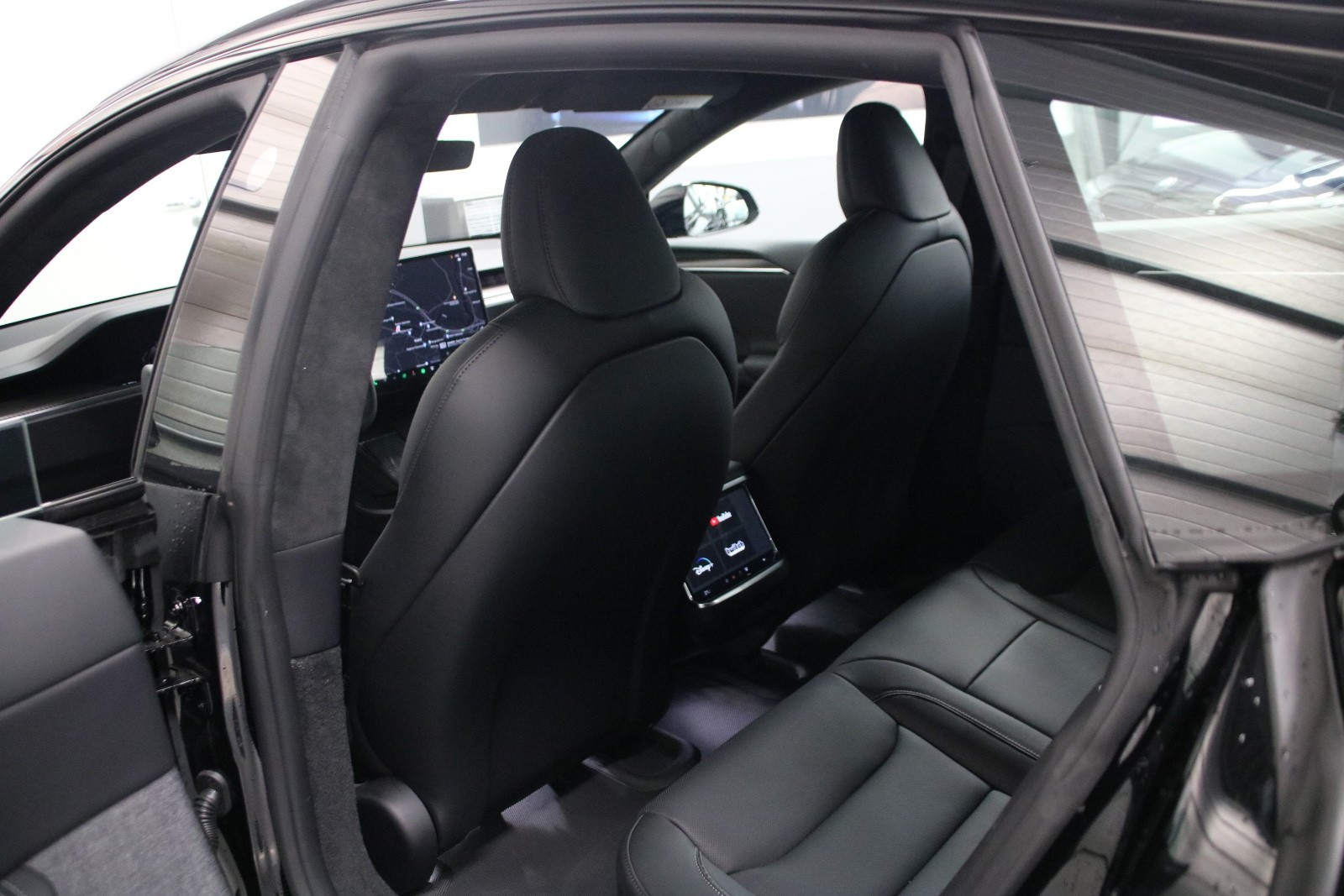 2022 Tesla Model S PLAID