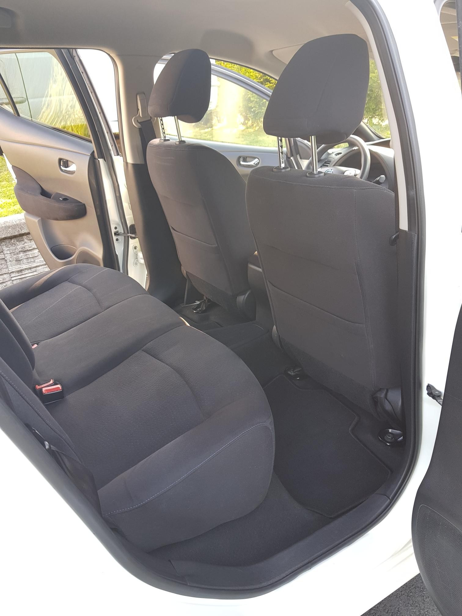 2014 Nissan Leaf