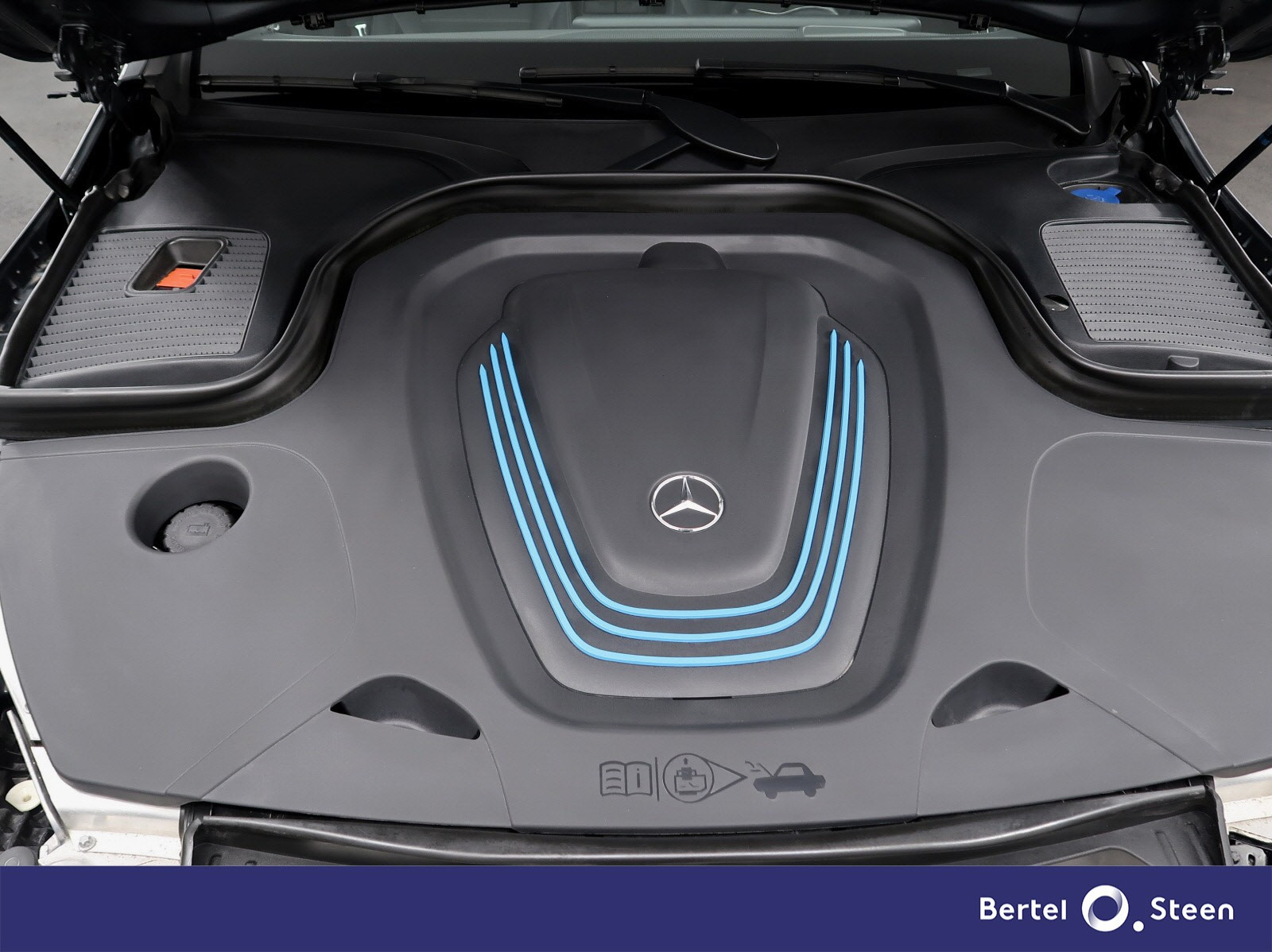 2020 Mercedes-Benz EQC