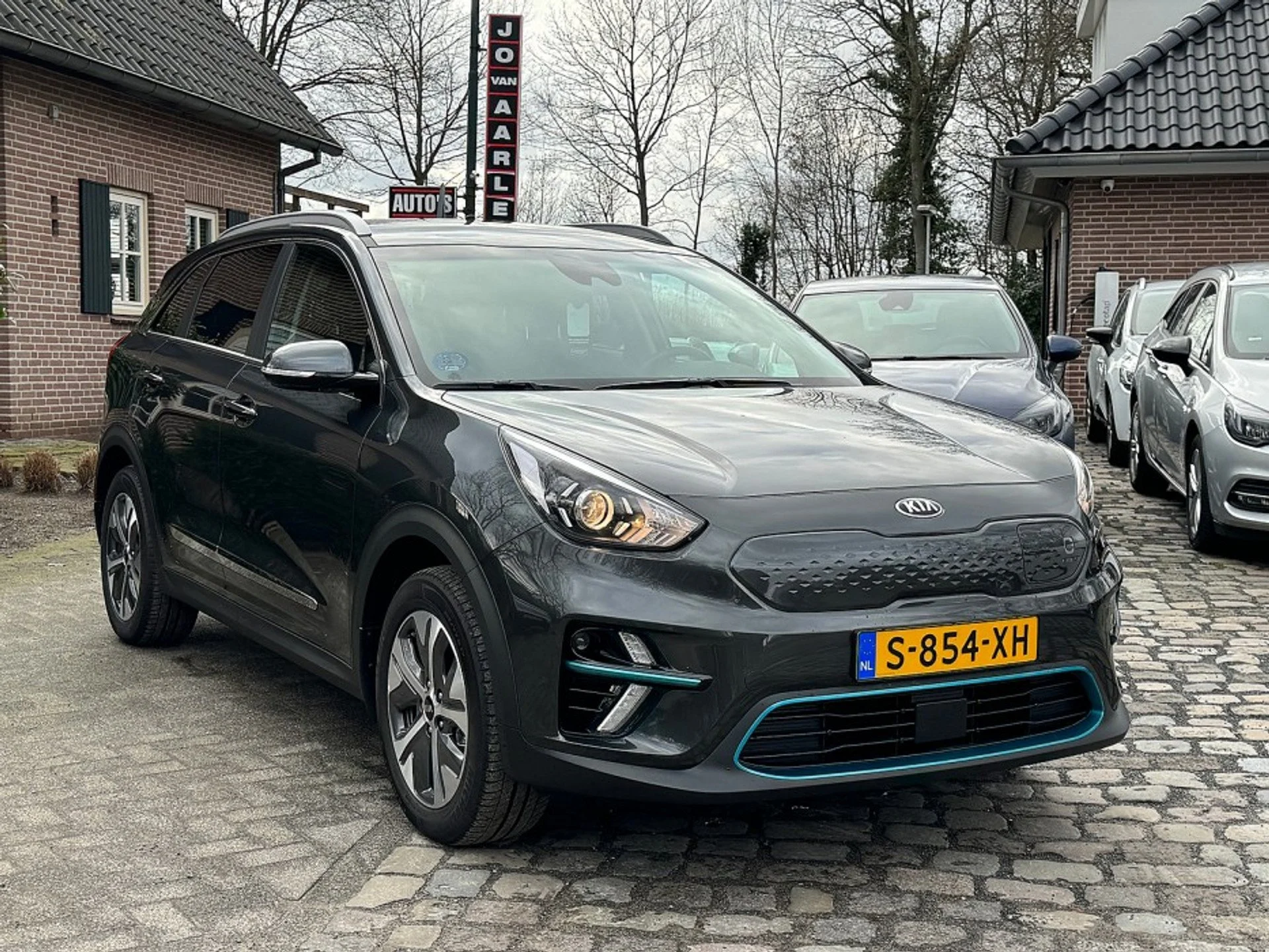 Kia Niro - Электрический - Автоматическое - 204 hp - 7.405 km