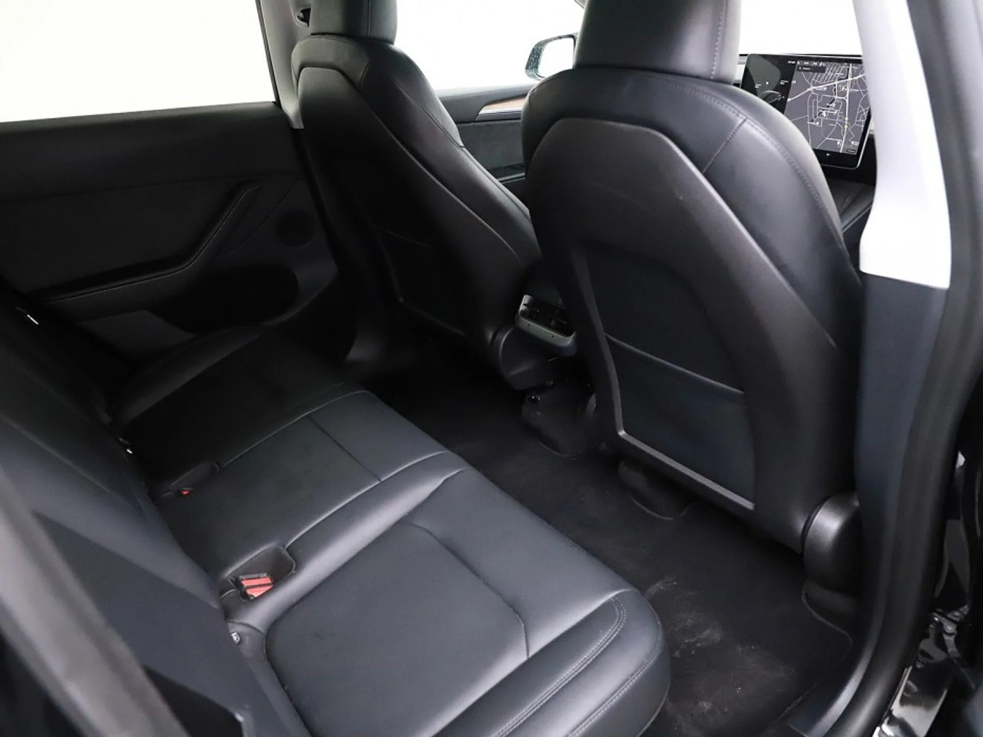 Tesla Model Y 75 kWh Performance - Electric - Automatic - 351 hp - 40.025 km