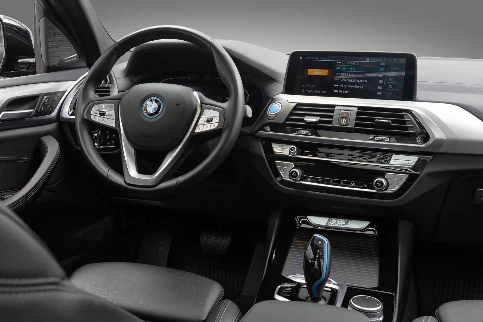 2021 BMW iX3