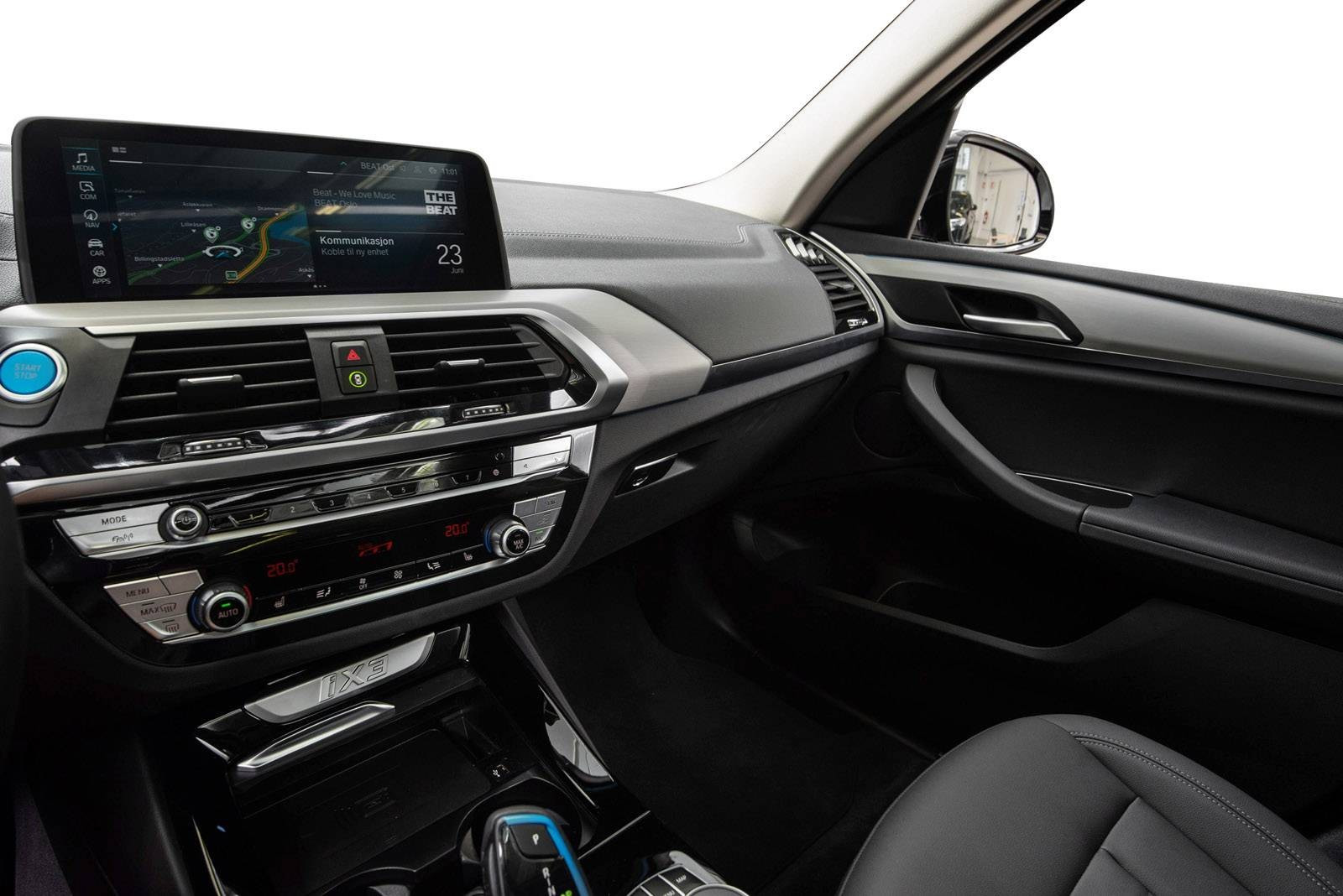 2021 BMW iX3