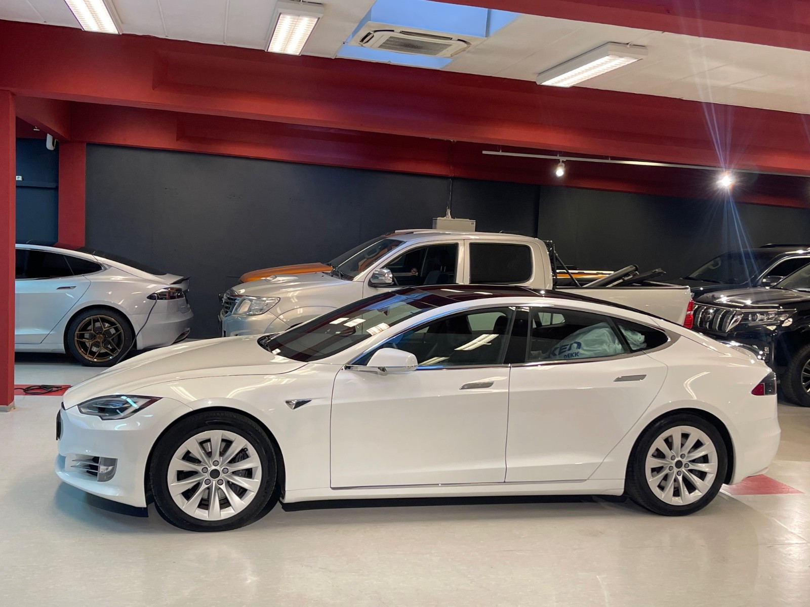 2017 Tesla Model S