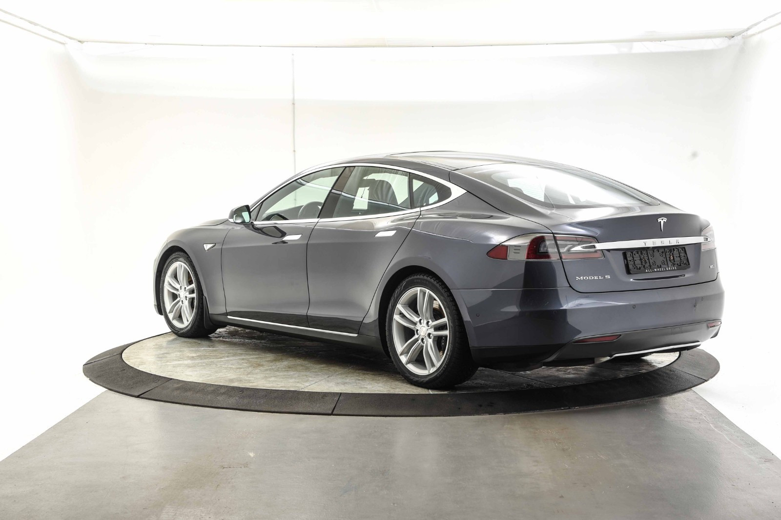 2016 Tesla Model S