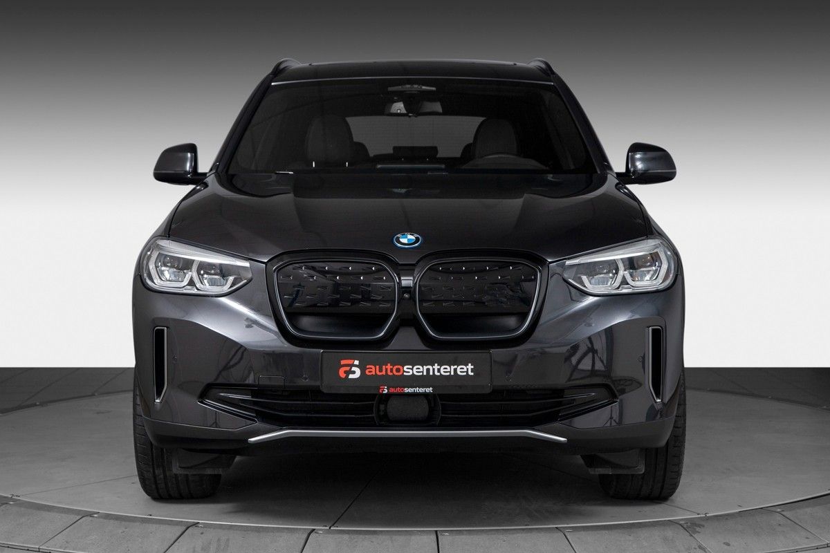 2021 BMW iX3